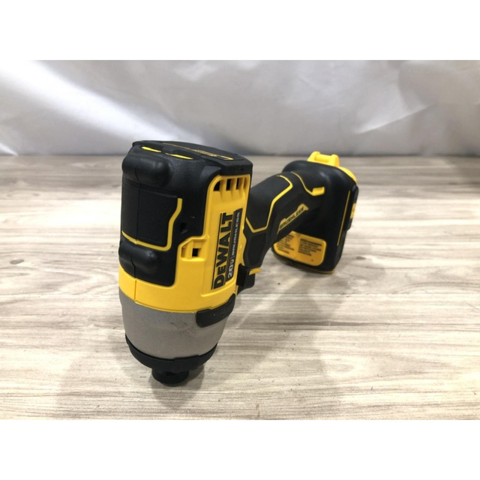 AS-IS DeWALT ATOMIC 20V MAX Cordless Compact Impact Driver Kit