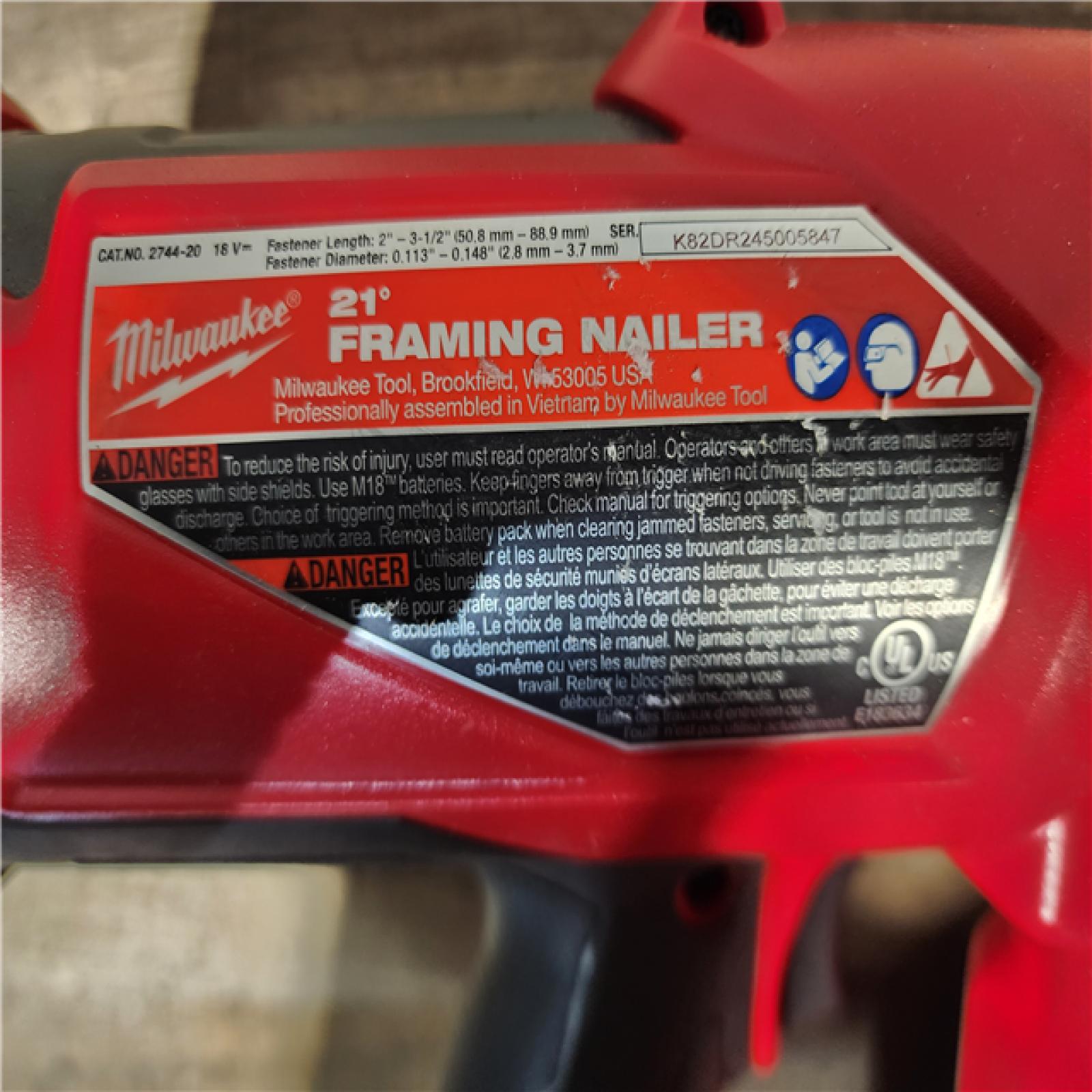 HOUSTON LOCATION - AS-IS Milwaukee 2744-20 M18 FUEL 3-1/2 in. 18V 21-Degree Lithium-Ion Brushless Cordless Framing Nailer (Tool-Only)