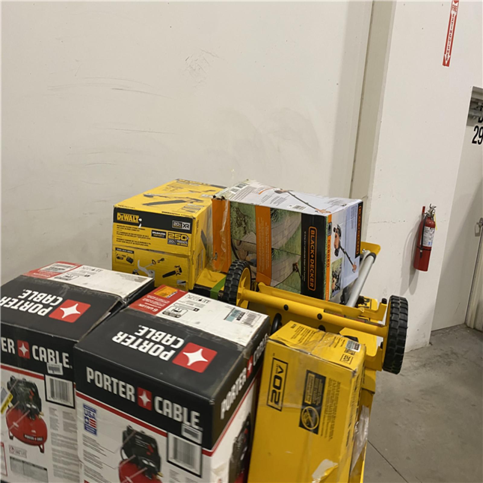 Dallas Location - As-Is Tool Pallet