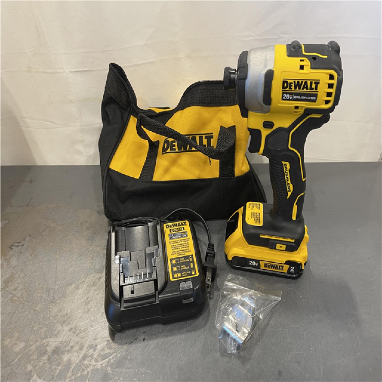AS-IS - DeWALT ATOMIC 20V Max Lithium-Ion Brushless Cordless Compact 1/4 in. Impact Driver Kit