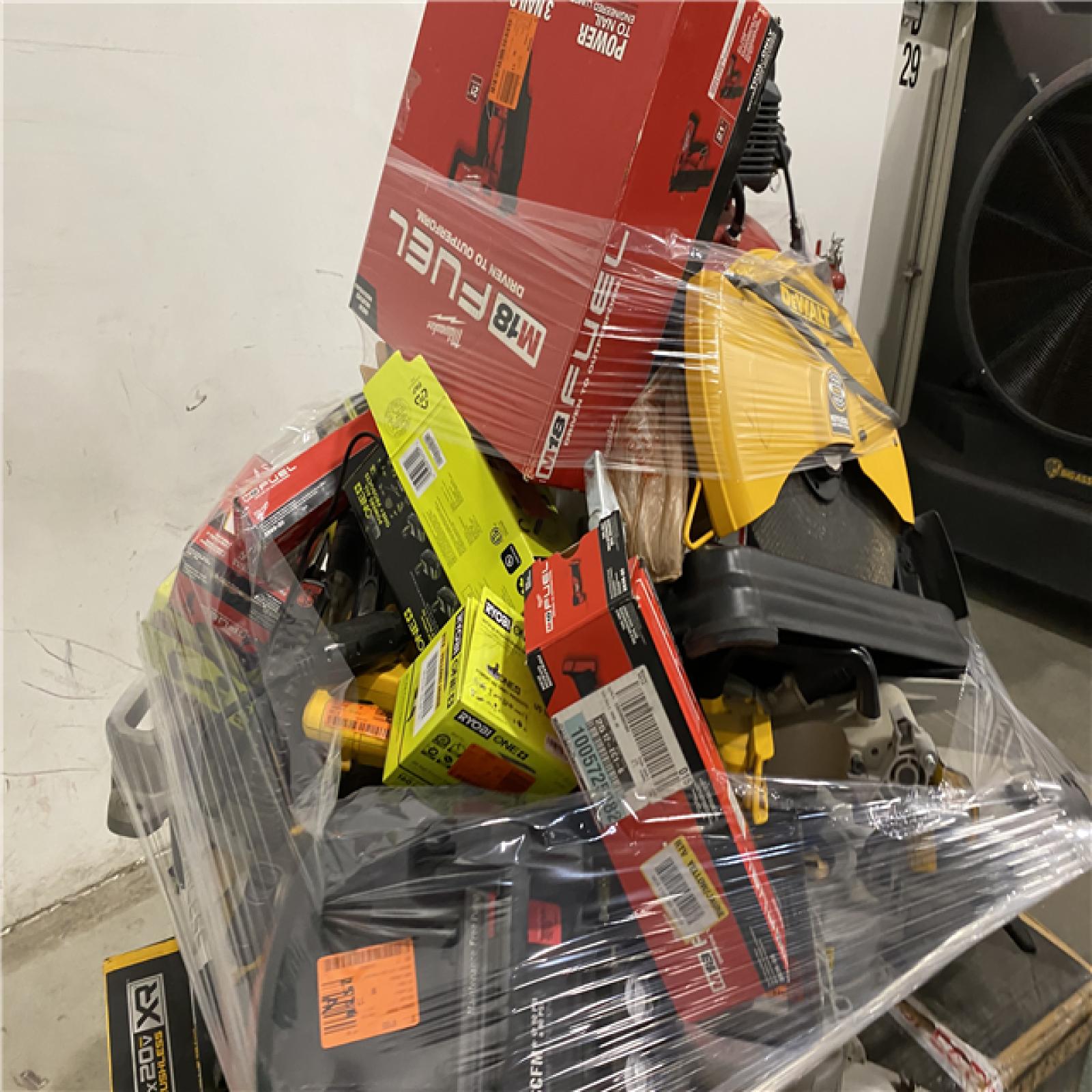 Dallas Location - As-Is Tool Pallet