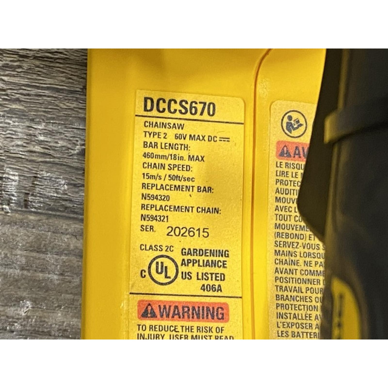 AS-IS DEWALT 60V MAX FLEXVOLT Lithium-Ion Brushless Cordless 16 Chainsaw Kit