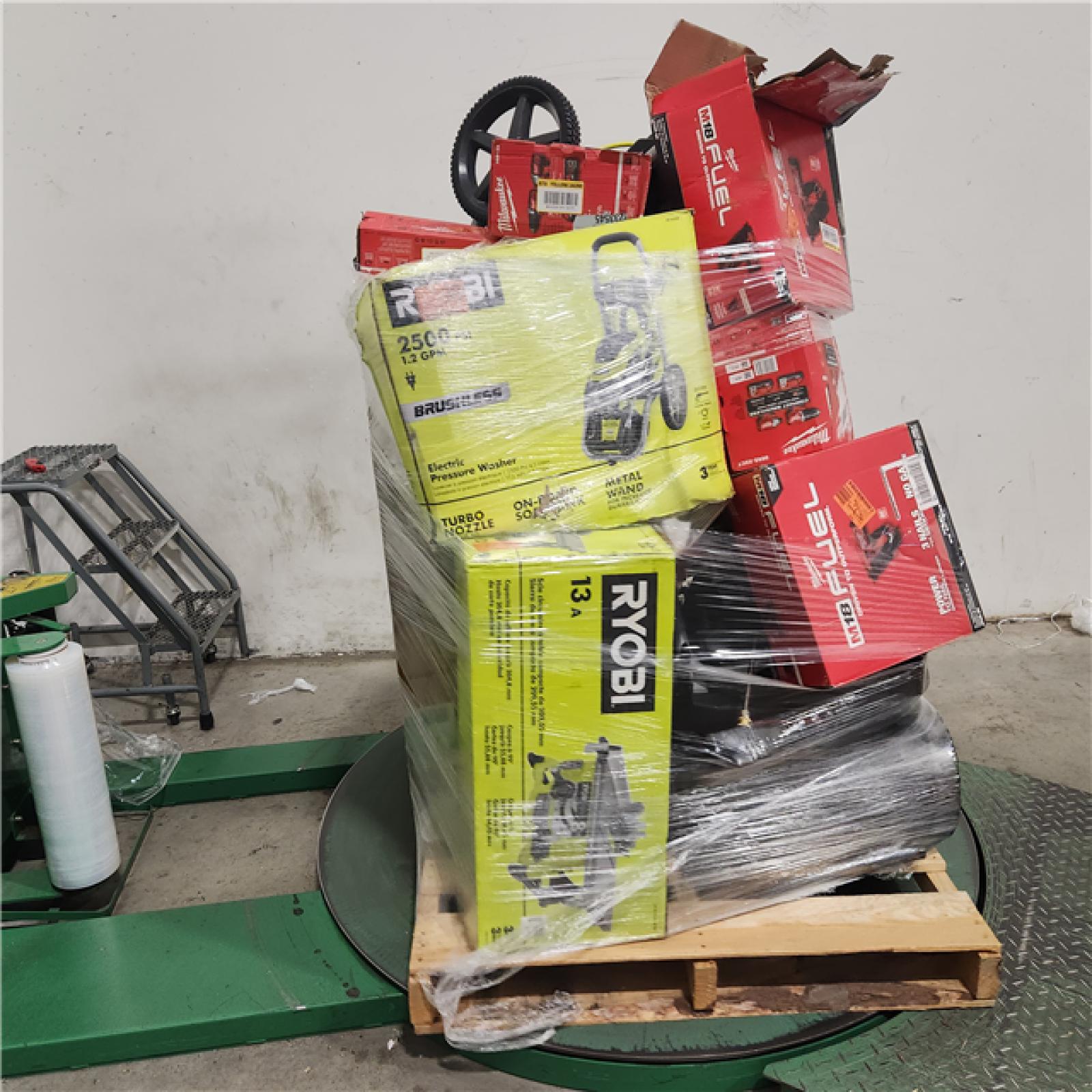 Dallas Location - As-Is Tool Pallet