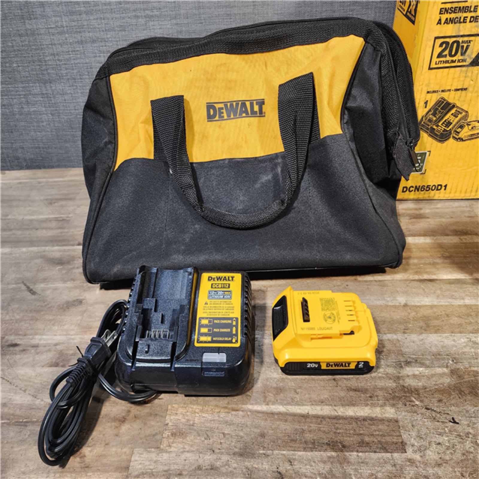 HOUSTON LOCATION - AS-IS DEWALT 20V MAX XR 15 Ga. Cordless 34 Deg Nailer 20 V