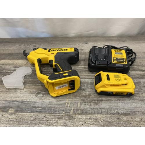 AS-IS DEWALT 20V MAX Cordless Battery Powered Pruner Kit