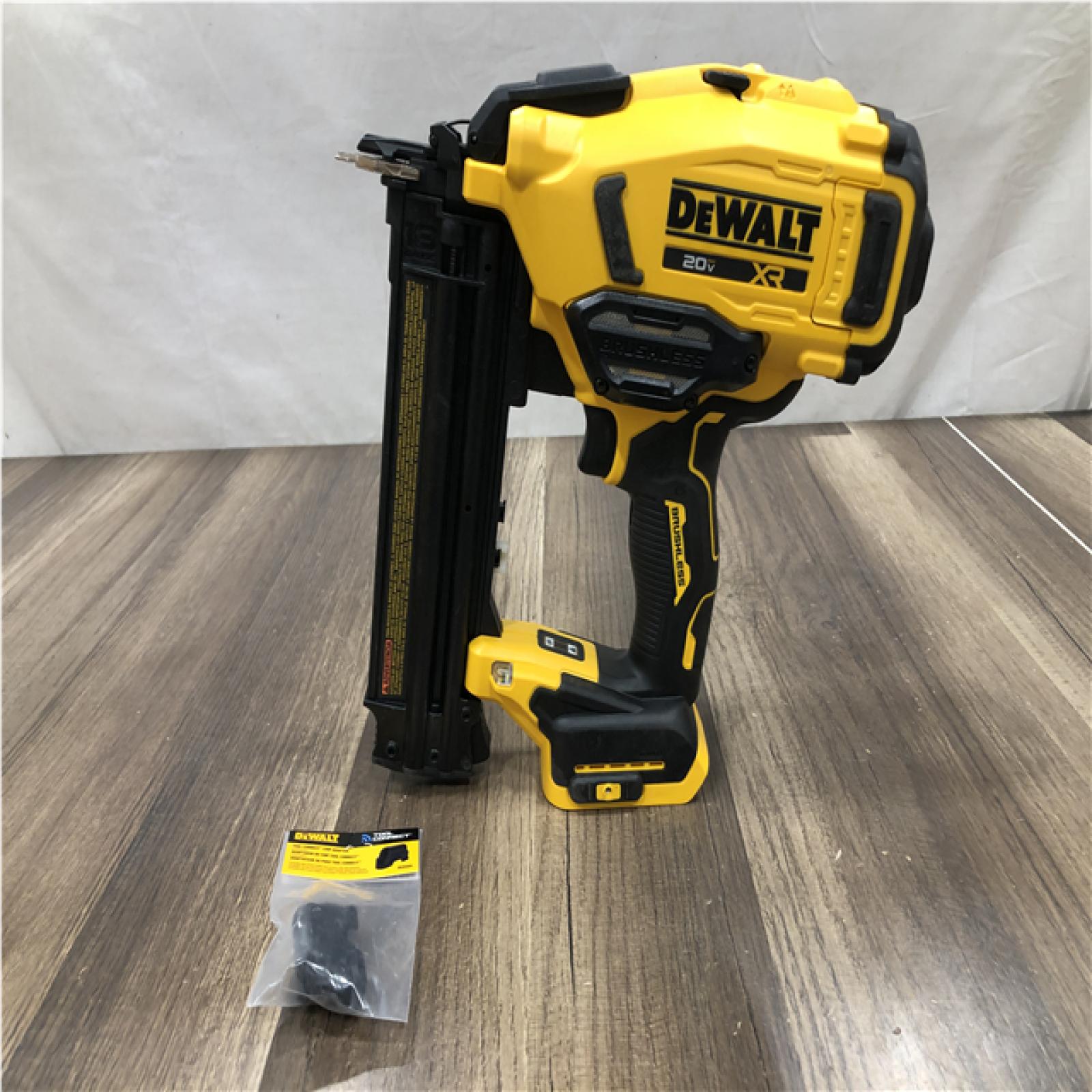 AS-IS DEWALT 20V MAX XR 18 Gauge Cordless Brad Nailer (Tool Only)