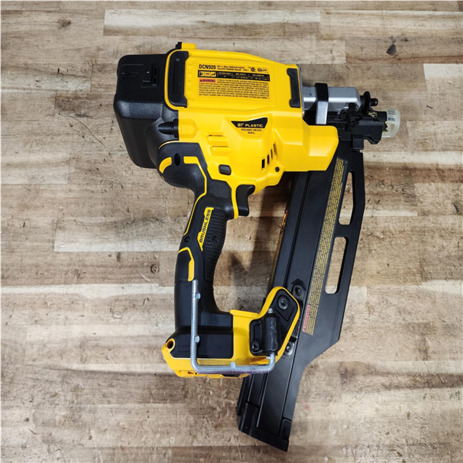 HOUSTON LOCATION - AS - IS DEWALT 20-Volt 21° Cordless Framing Nailer (Tool-Only)