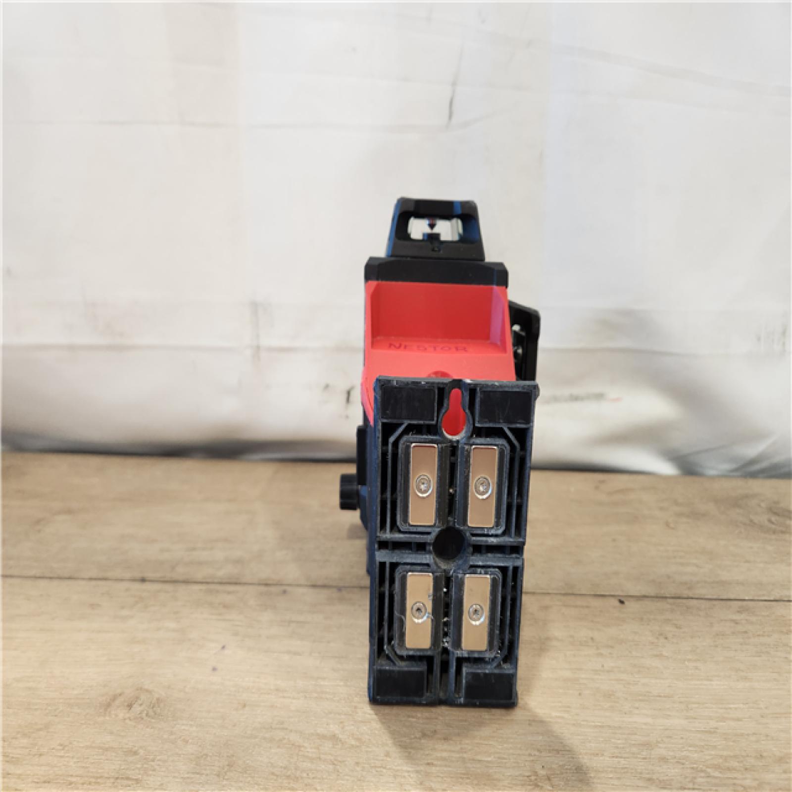 AS-IS- Milwaukee- M12 Green Beam Laser 360° 3-Plane Kit