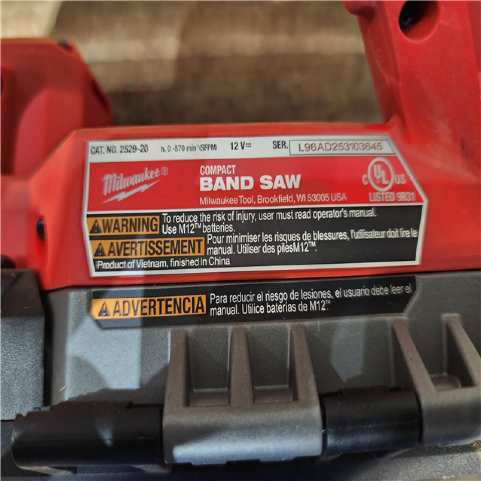 HOUSTON LOCATION - AS-IS Milwaukee M12 FUEL 12V Lithium-Ion Cordless Compact Band Saw (Tool-Only)