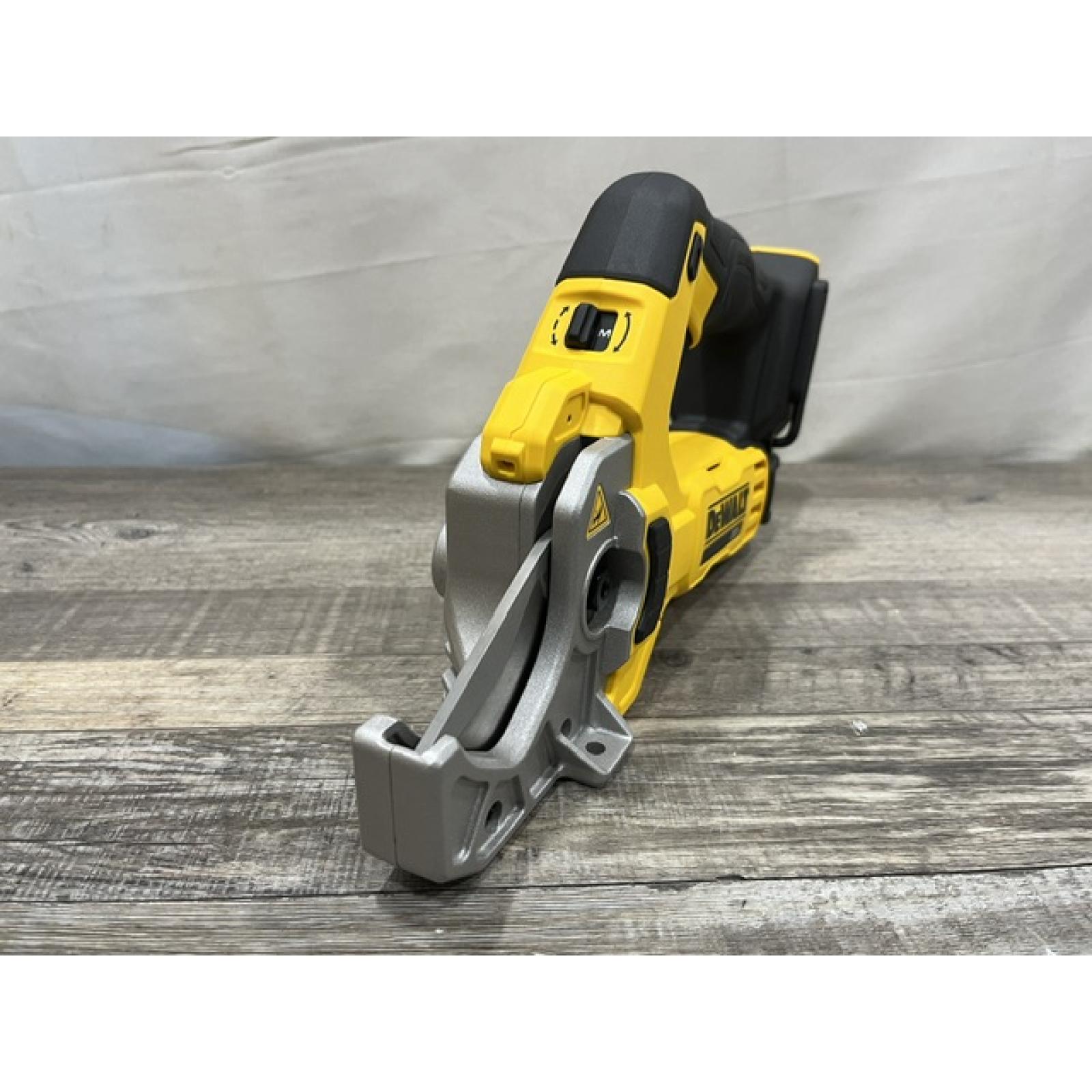 AS-IS DEWALT 20V MAX Cordless Plastic Tubing Cutter (Tool Only)