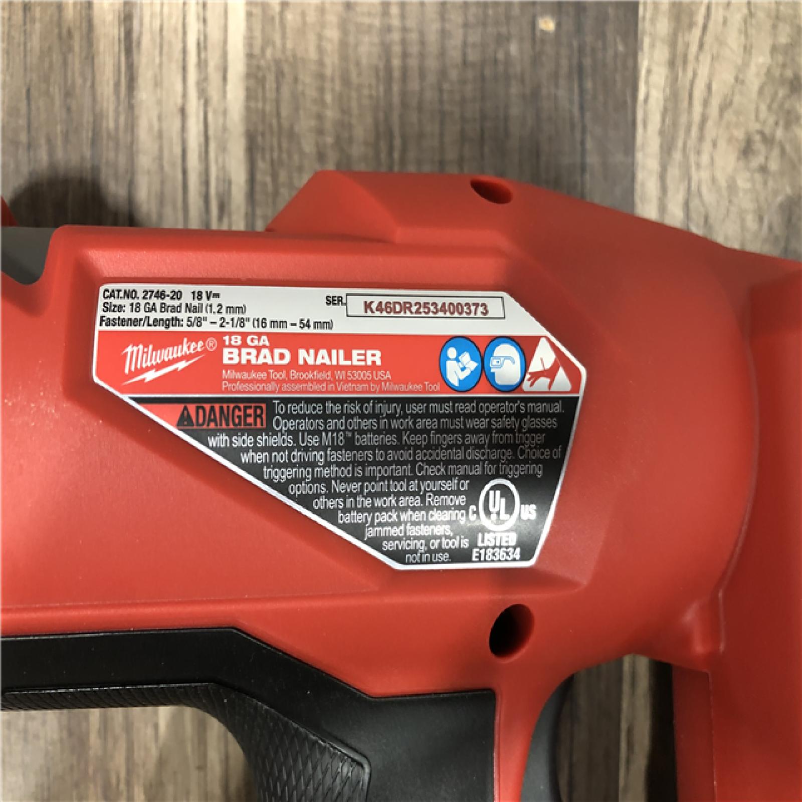 AS-IS Milwaukee  FUEL 18-Volt Lithium-Ion Brushless Cordless Gen II 18-Gauge Brad Nailer (Tool-Only)