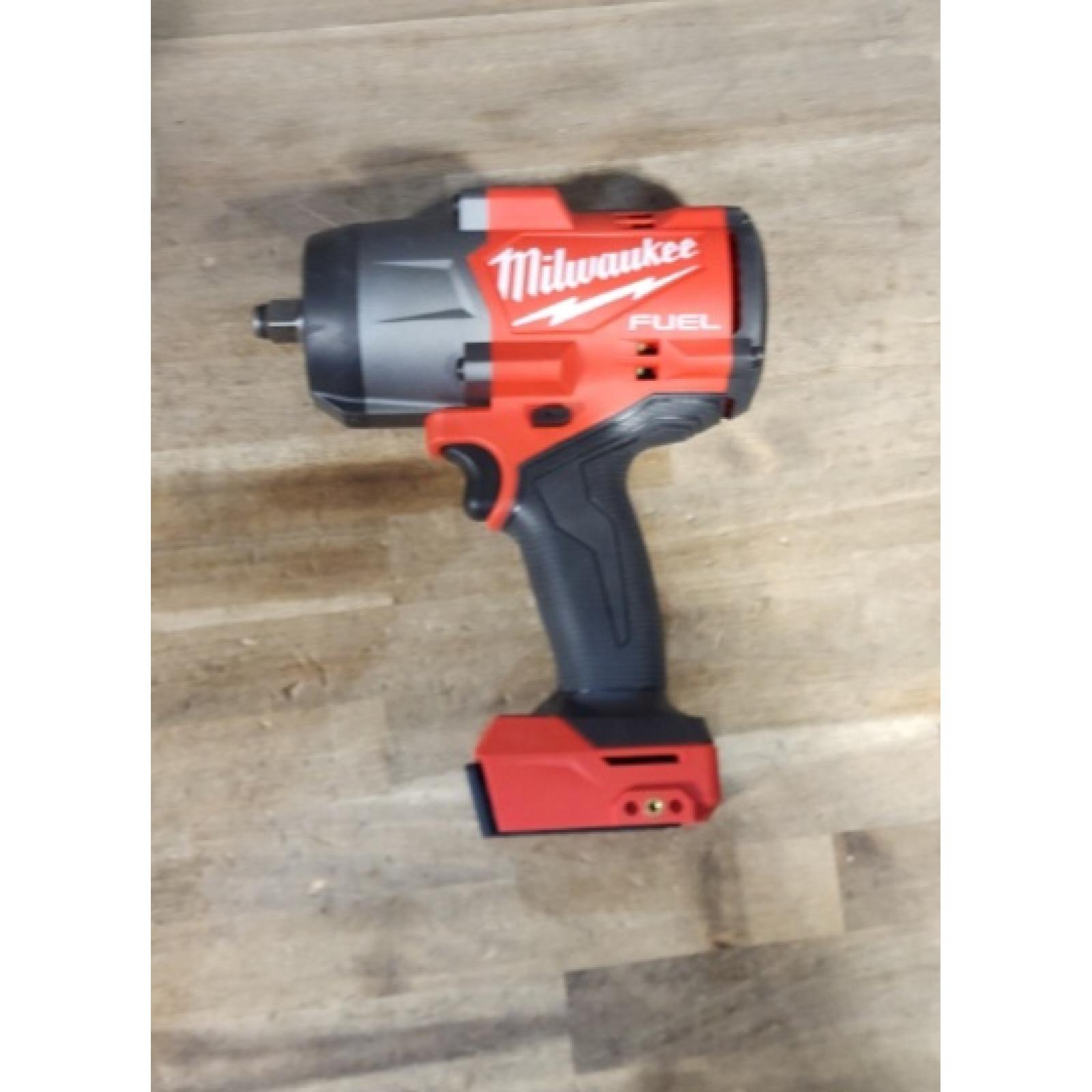 HOUSTON LOCATION - AS-IS Milwaukee M18 1/2 in. Cordless Brushless High Torque Impact Wrench Kit (Battery & Charger)