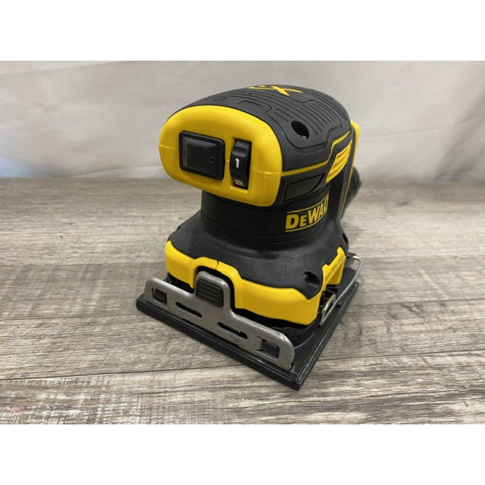 AS-IS DEWALT 20V MAX XR Cordless Brushless 1/4 Sheet Variable Speed Sander (Tool Only)