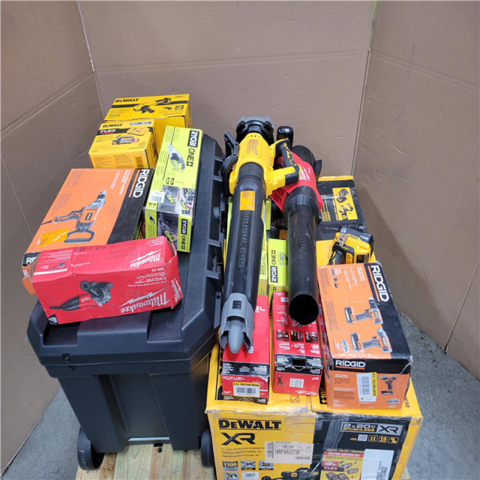 CALIFORNIA AS-IS TOOL PALLET