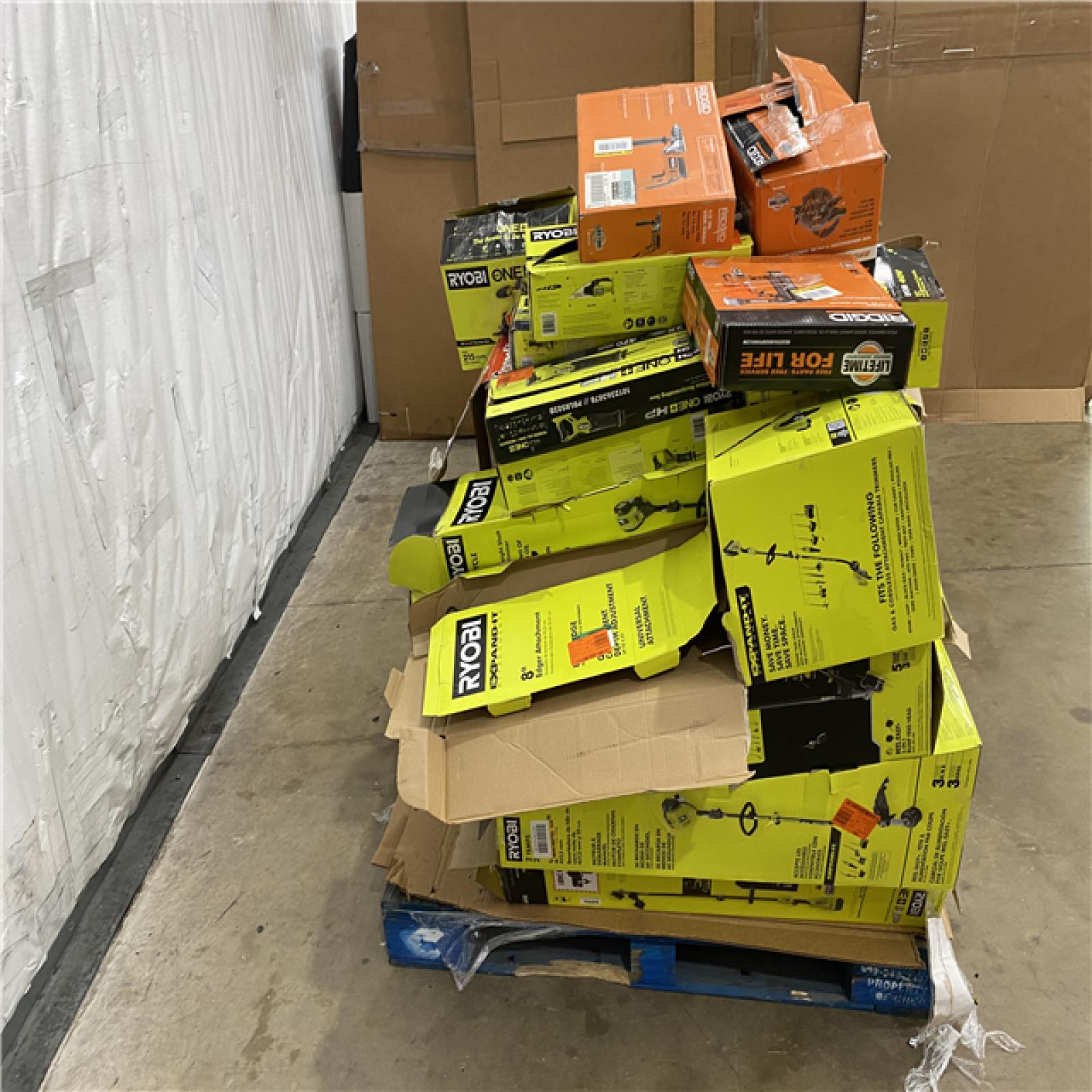 Houston Location AS IS - Tool Pallet