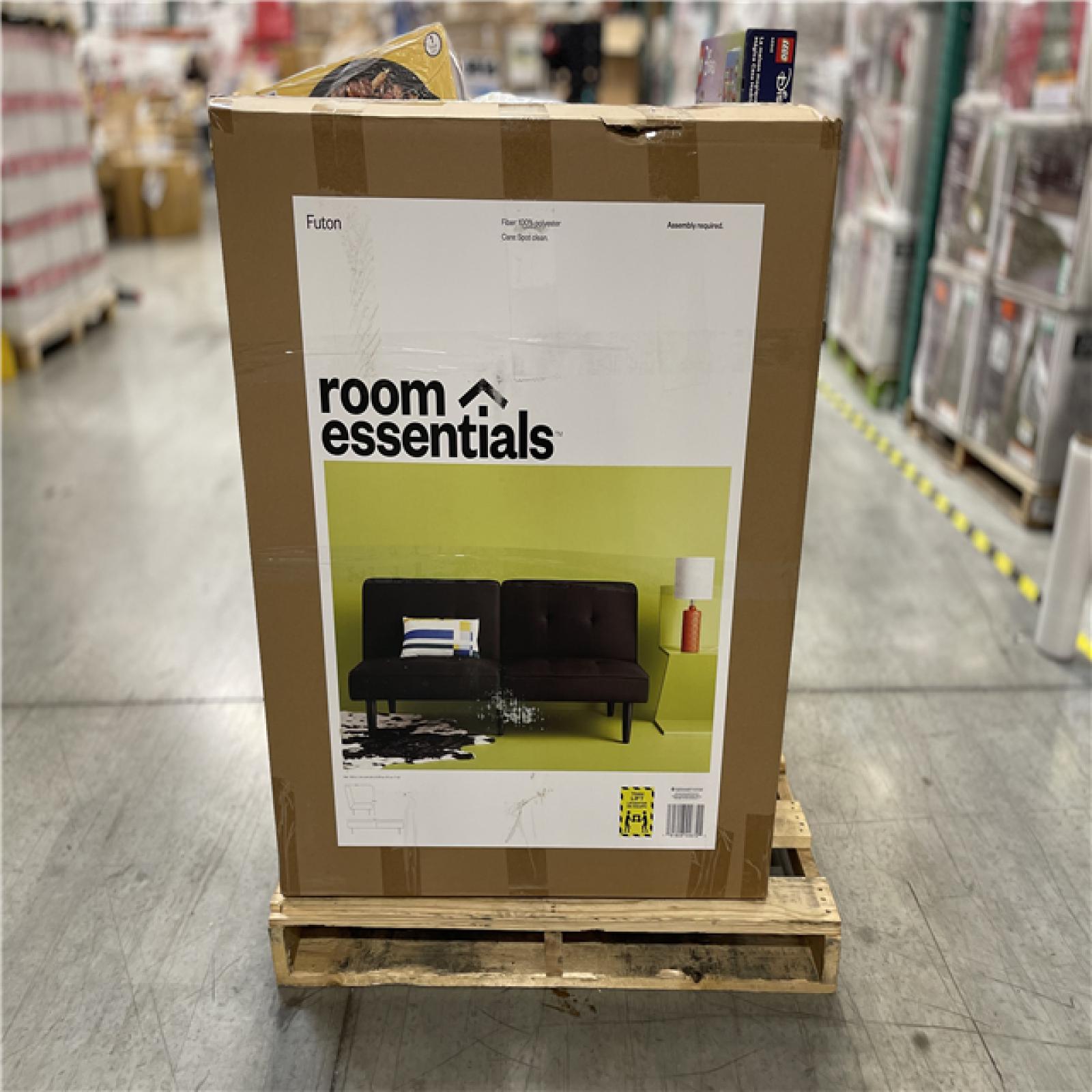 DALLAS LOCATION- NEW! BULLSEYE MIXED PALLET