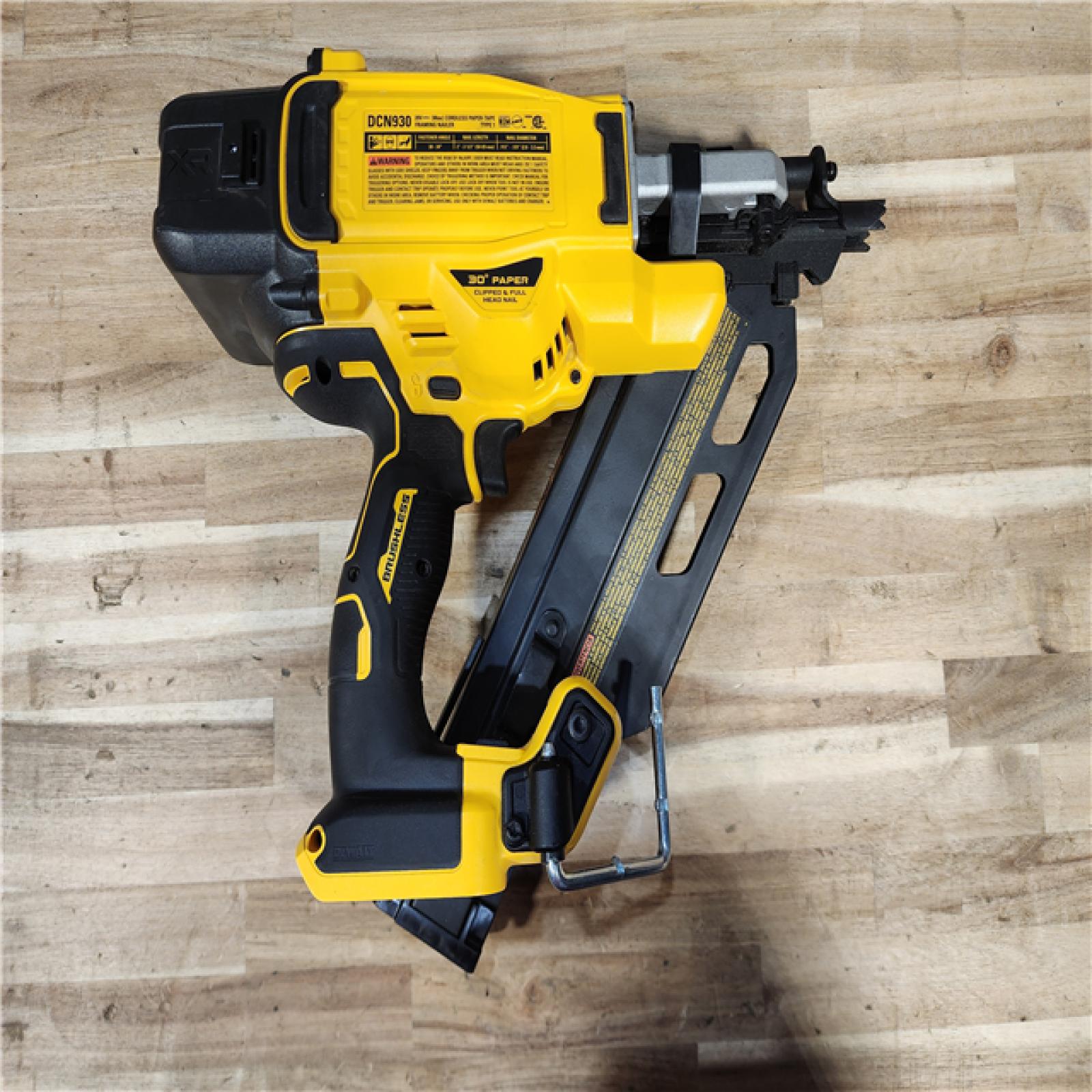 HOUSTON LOCATION - AS-IS DEWALT 20V 30 Degree Cordless Framing Nailer (Tool-Only)