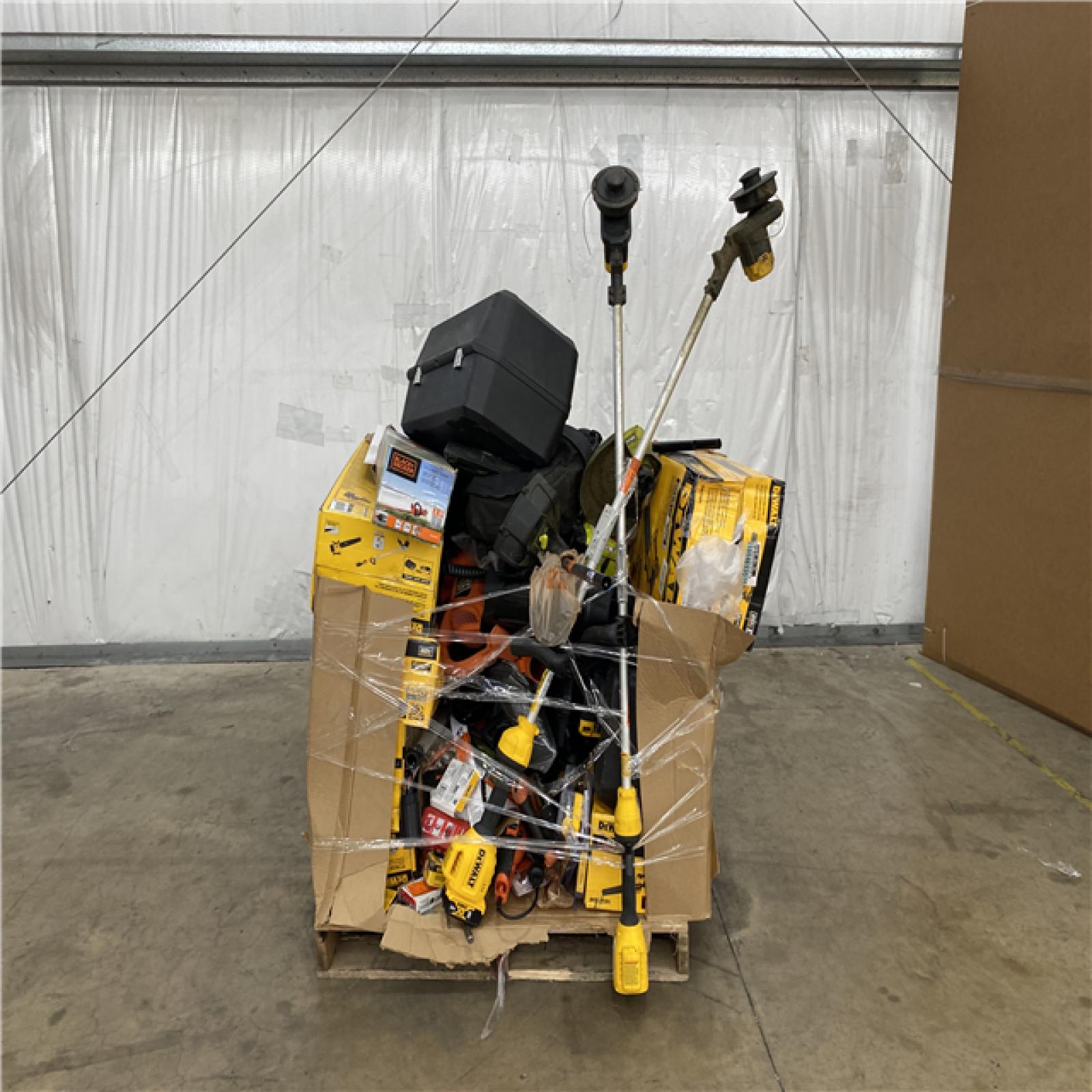 Houston Location AS IS - Tool Pallet