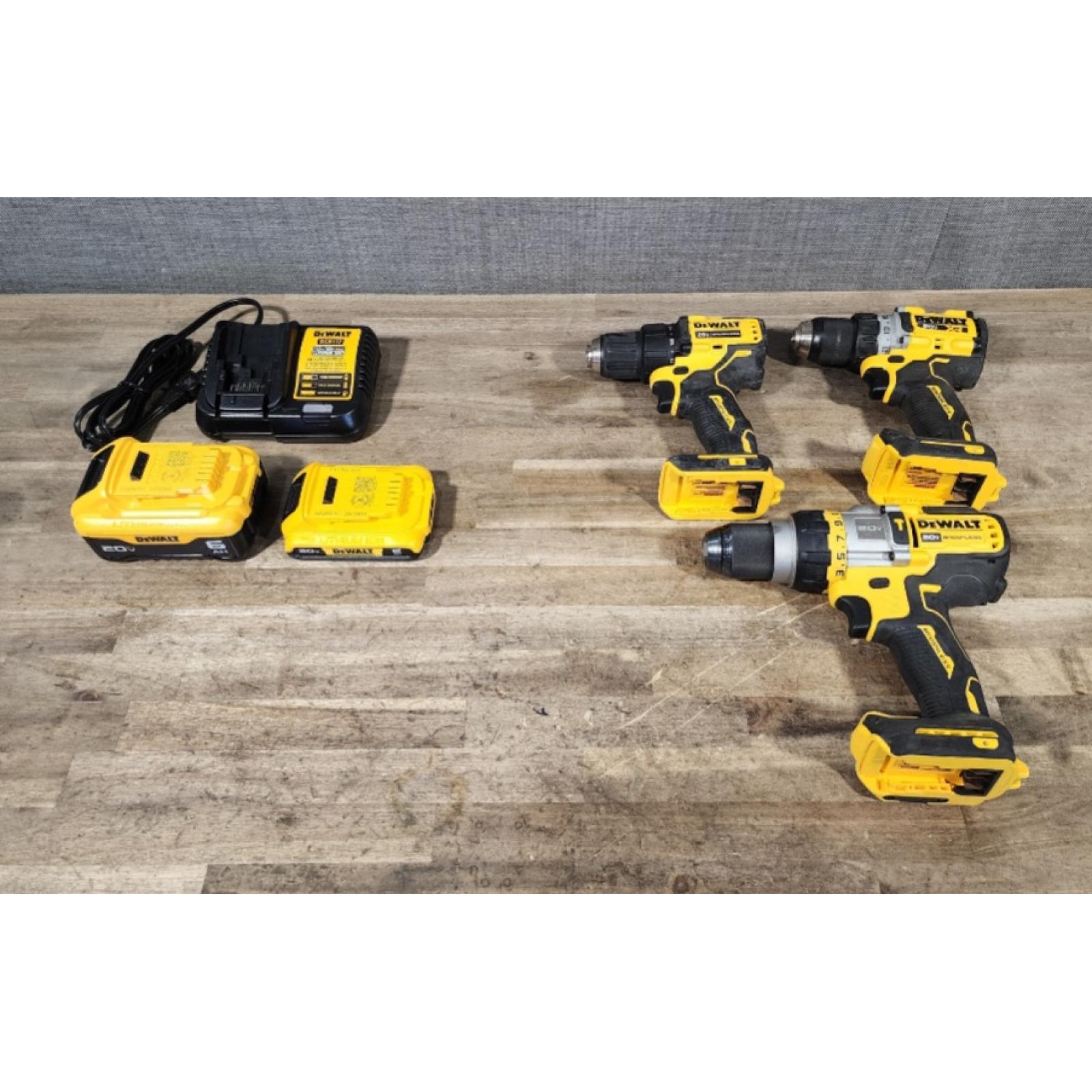 HOUSTON LOCATION - AS-IS DEWALT 3 TOOL COMBO KIT W/ (2) BATTERY & CHARGER