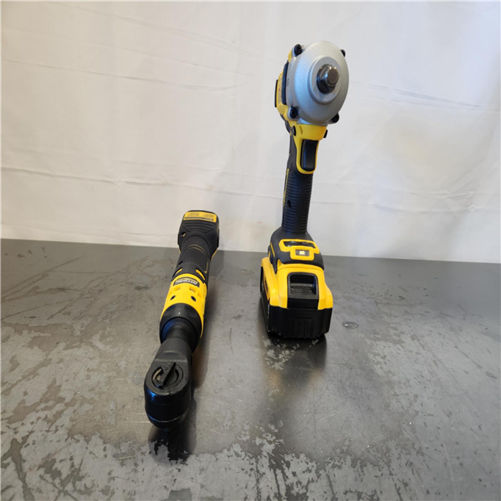 AS-IS- DEWALT 20V Lithium-Ion Cordless 2-Tool Combo Kit