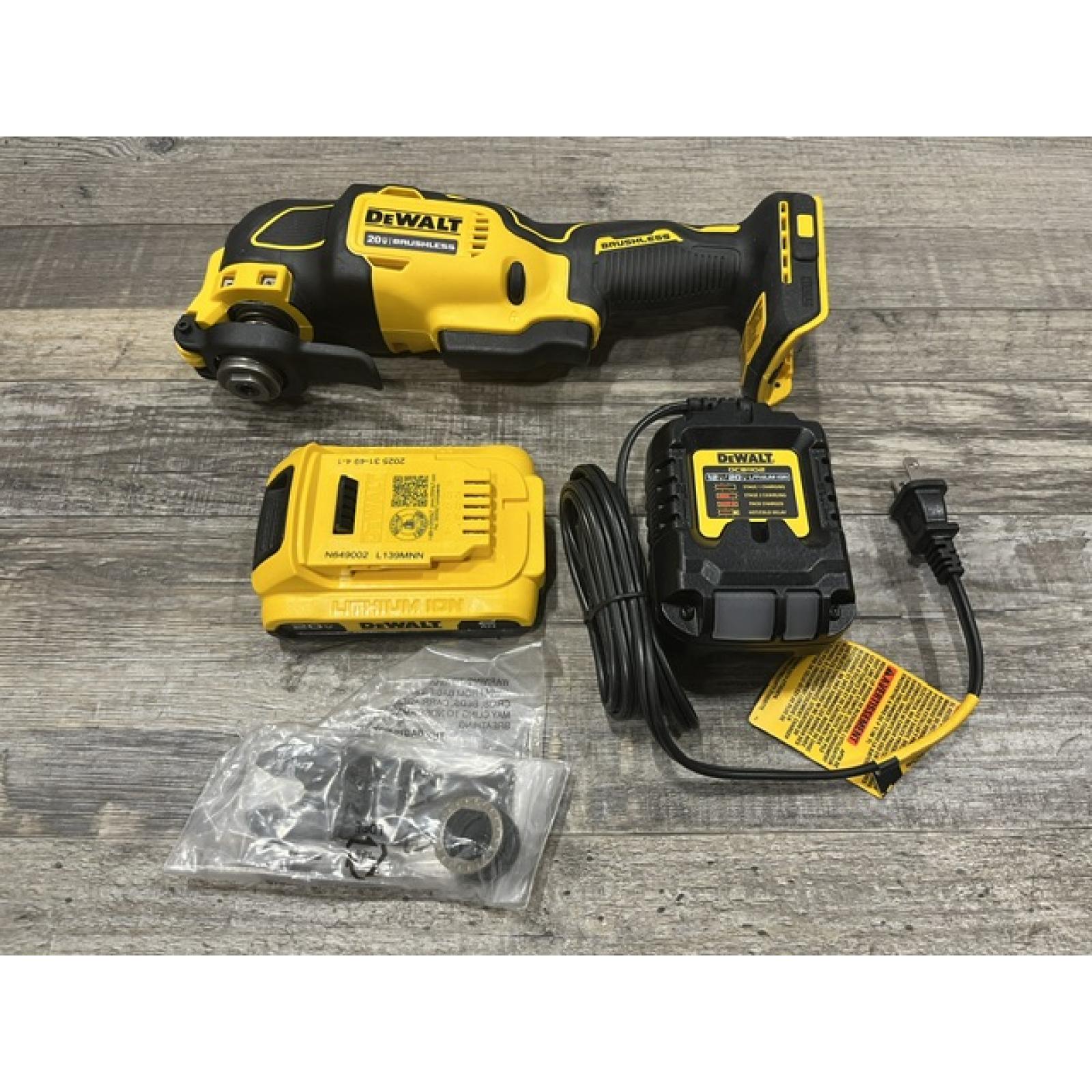 AS-IS DEWALT ATOMIC 20V MAX Cordless Brushless Oscillating Multi Tool Kit
