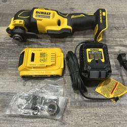 AS-IS DEWALT ATOMIC 20V MAX Cordless Brushless Oscillating Multi Tool Kit