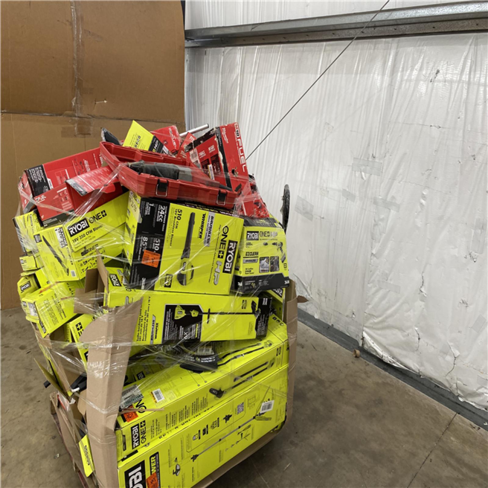 Houston Location AS IS - Tool Pallet