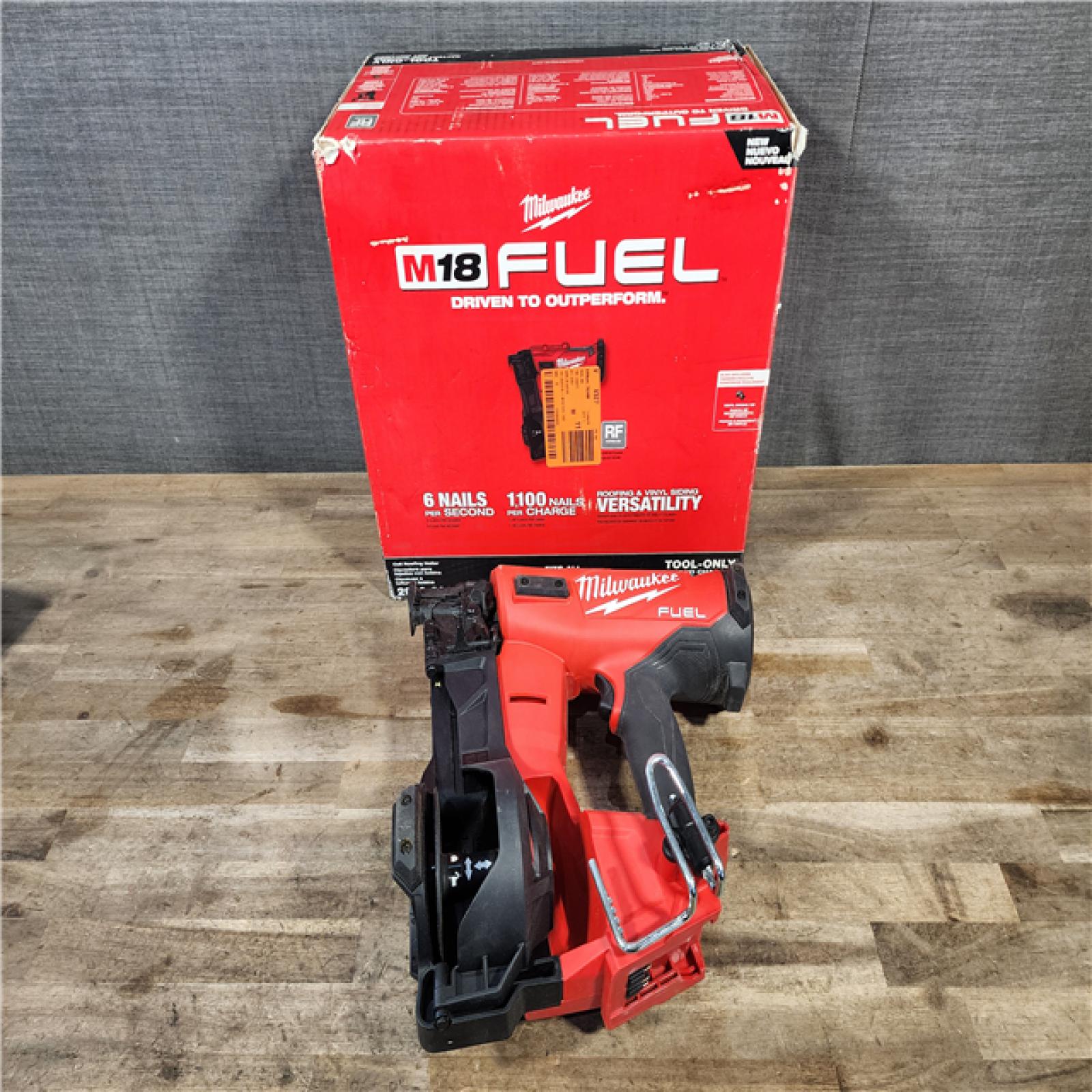 HOUSTON LOCATION - AS-IS Milwaukee M18 FUEL 18-Volt Lithium-Ion Brushless Cordless Coil Roofing Nailer (Tool Only)