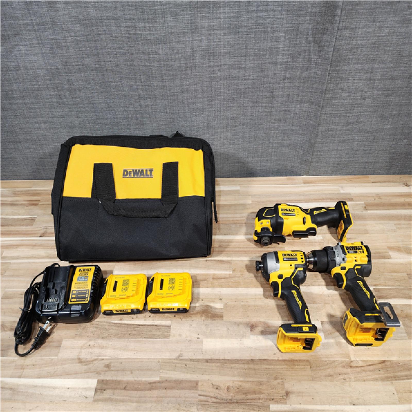 HOUSTON LOCATION - AS-IS DEWALT ATOMIC 20-Volt Lithium-Ion Cordless Brushless (3-Tool) Combo Kit