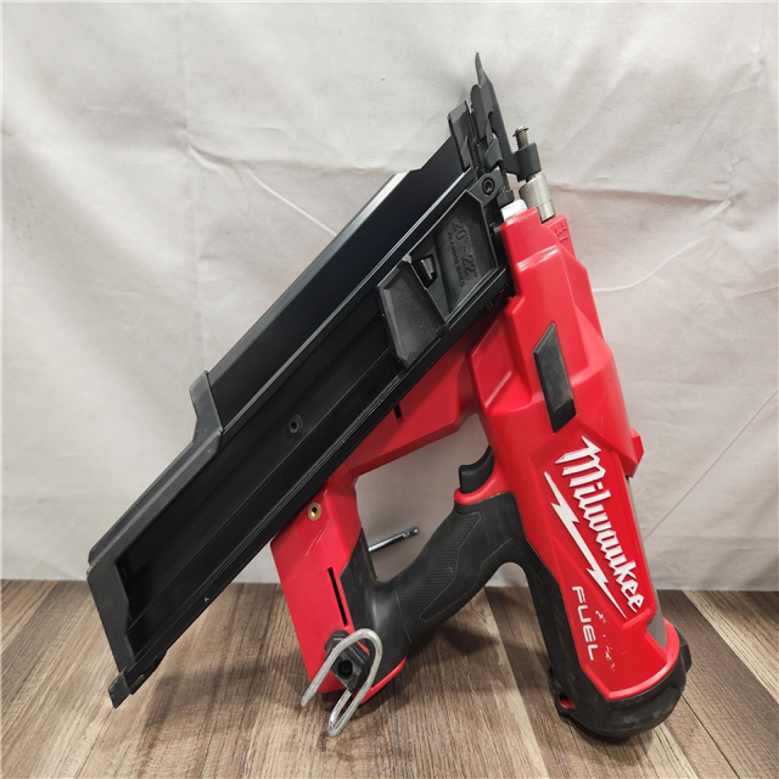 AS-IS- Milwaukee M18 FUEL 3-1/2 in. 18V 21-Degree Lithium-Ion Brushless Cordless Framing Nailer (Tool-Only)