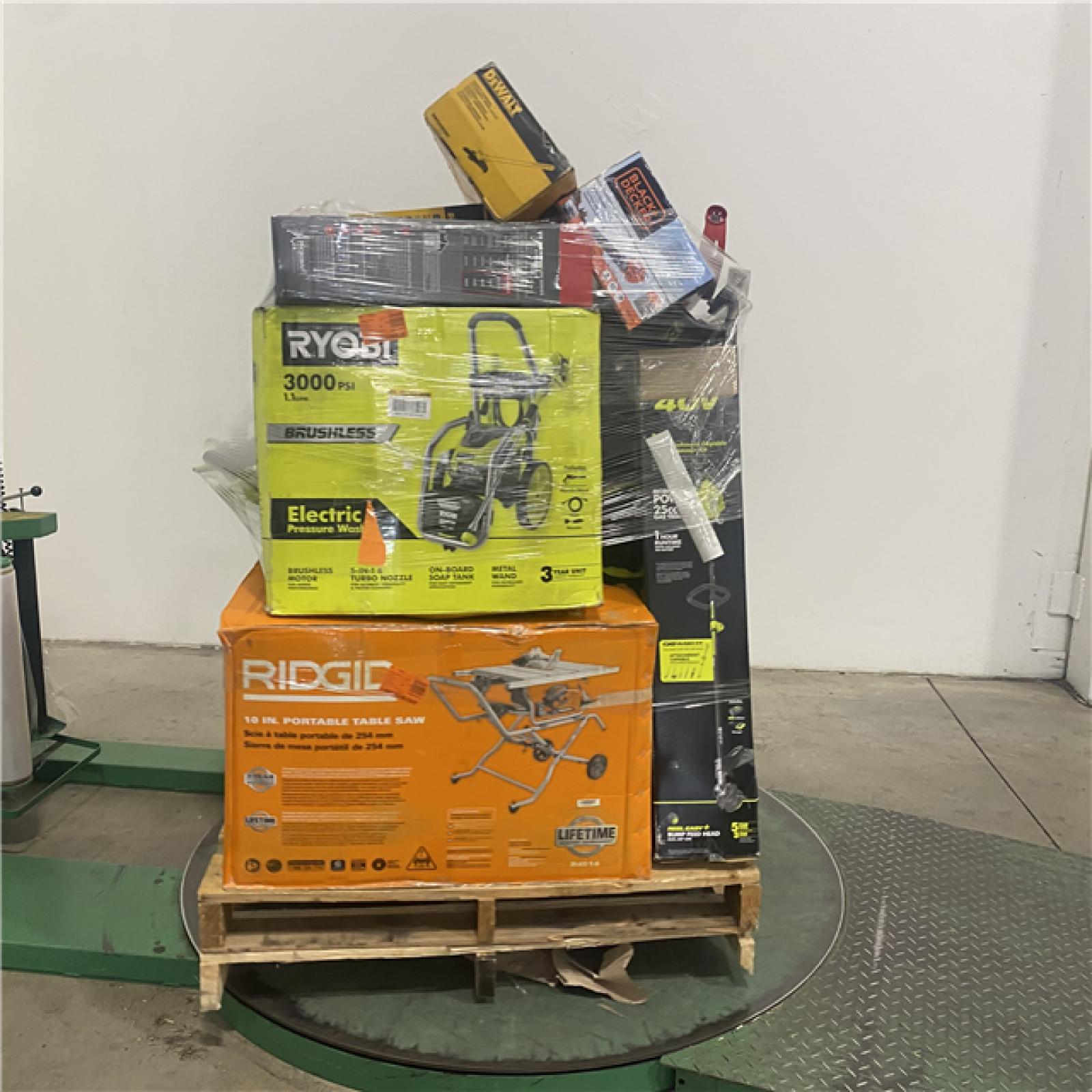 Dallas Location - As-Is Tool Pallet