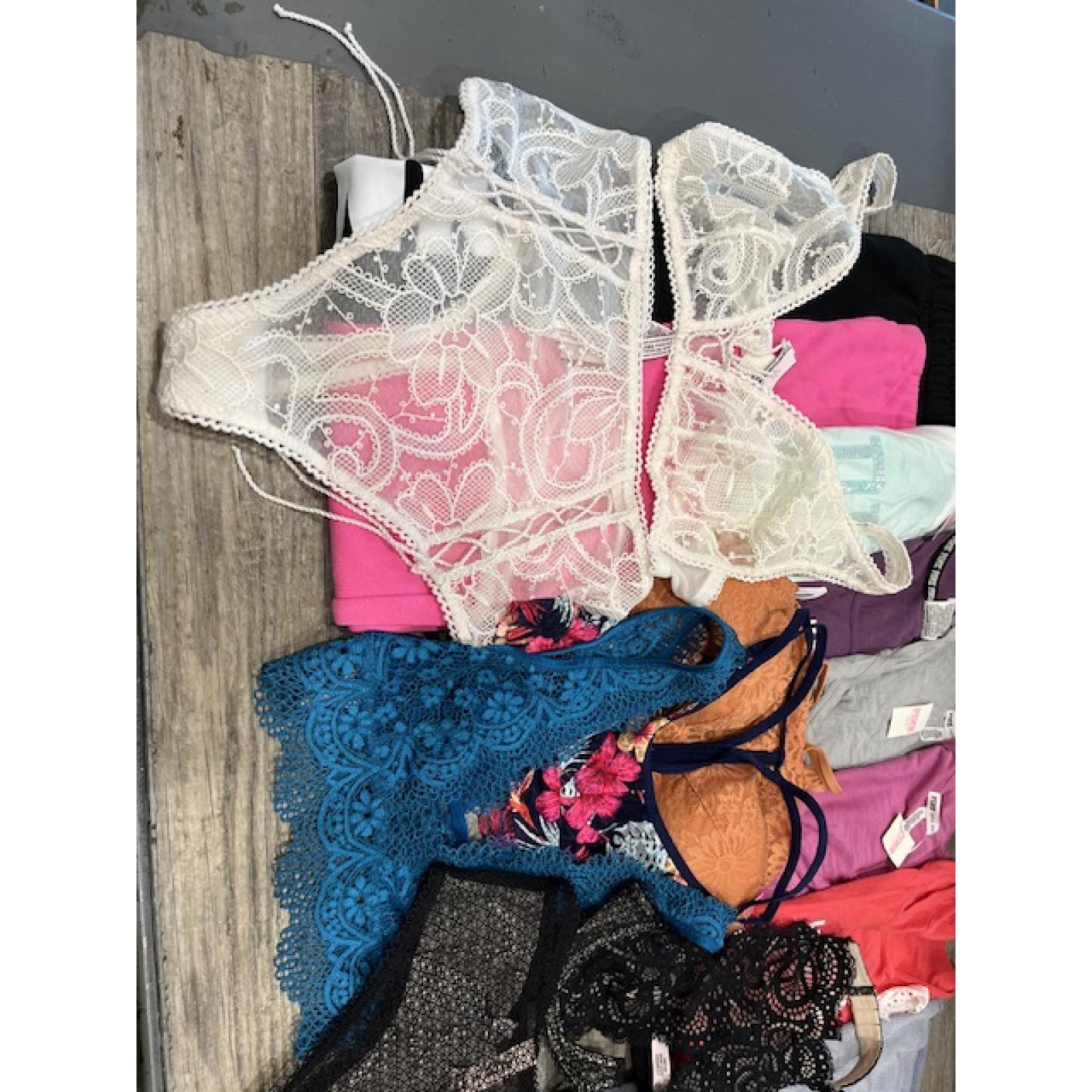 NEW - Victoria's Secret Women's Clothes Variety (Lot Of 15)