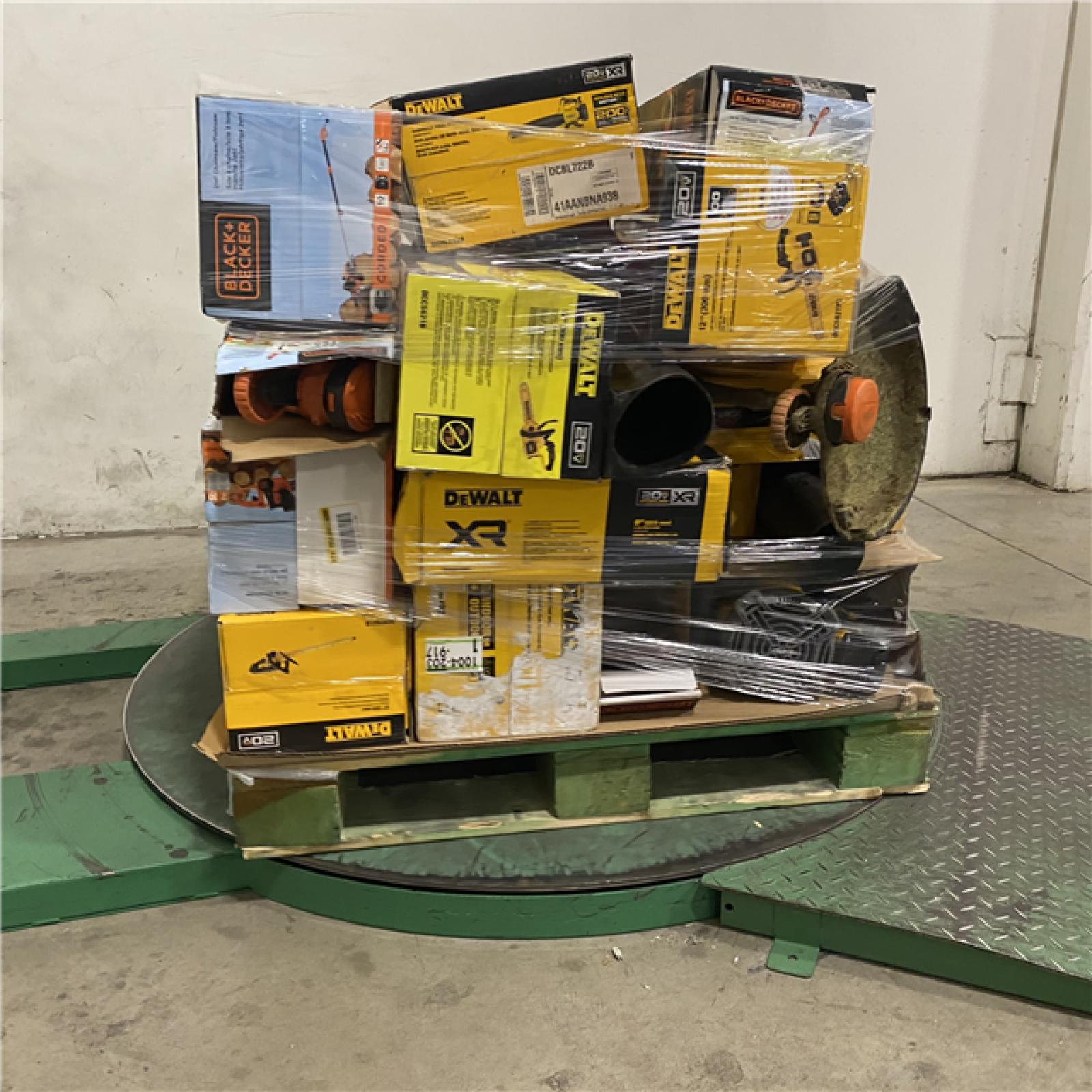 Dallas Location - As-Is Tool Pallet