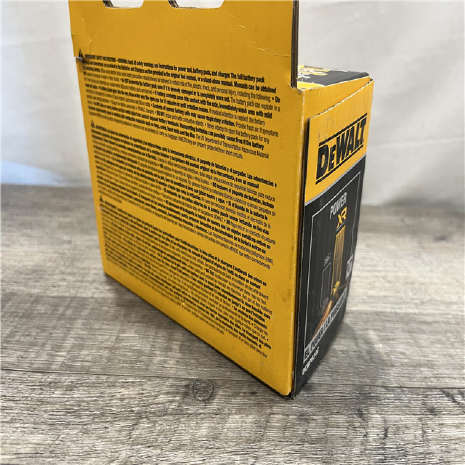 NEW - DEWALT 20V MAX XR POWERSTACK Lithium-Ion Battery Starter Kit with 1.7Ah Battery and Charger