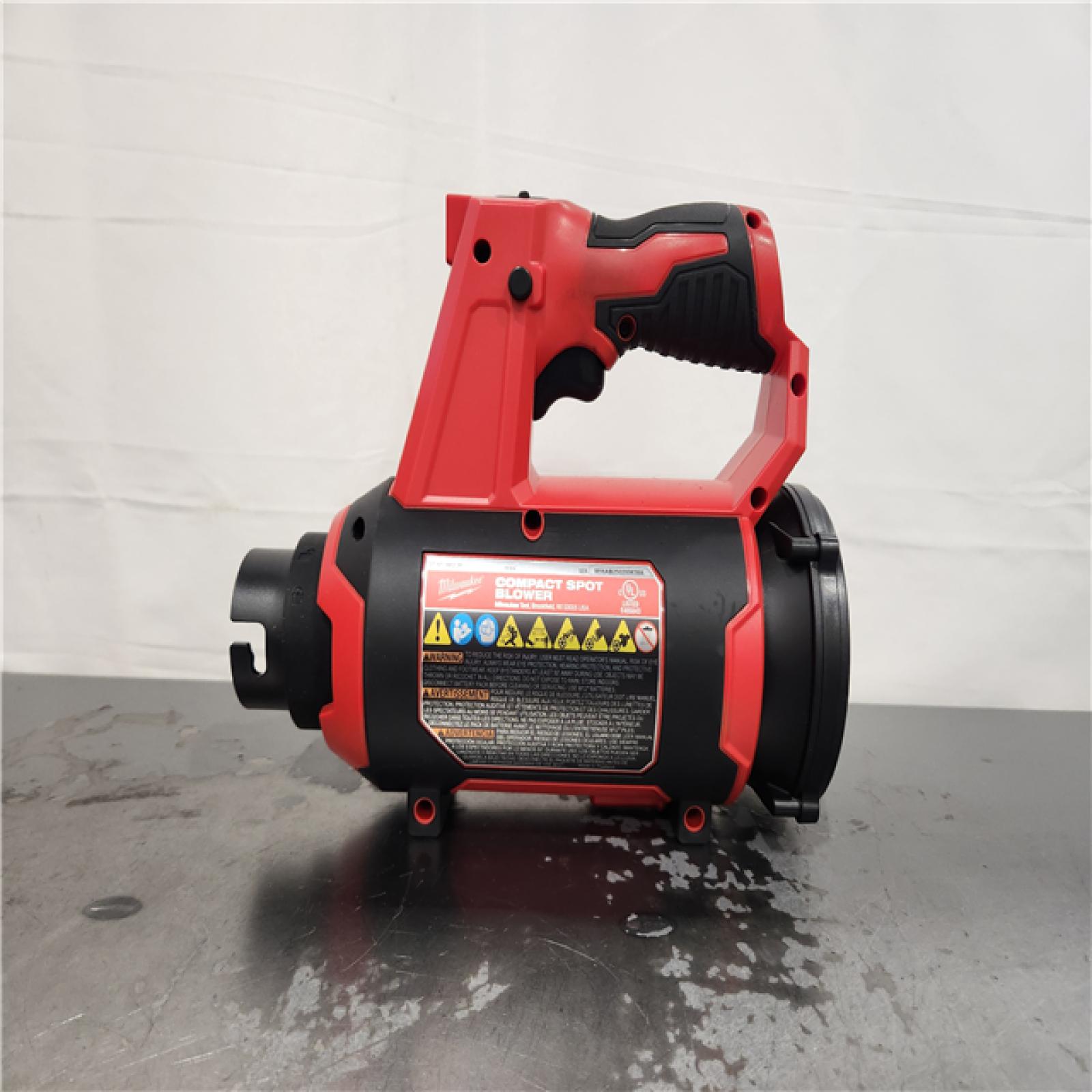AS-IS- Milwaukee Cordless Compact Spot Blower (Tool-Only)