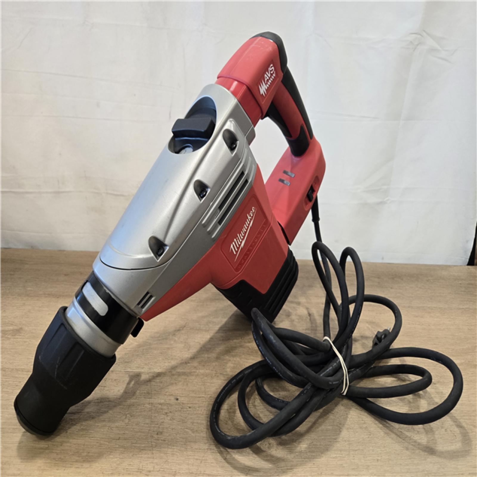 AS-IS Milwaukee 5446-21 SDS Max Demolition Hammer