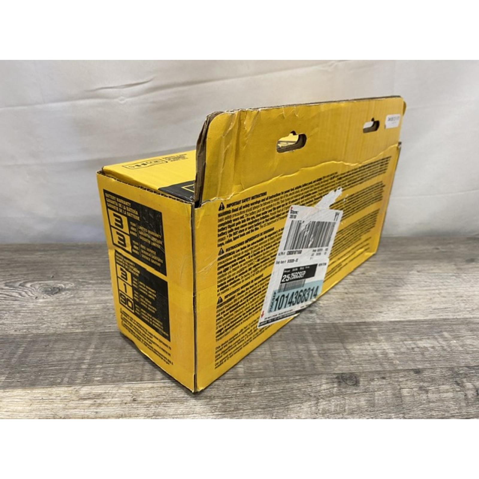 NEW - DEWALT 20V MAX Lithium-Ion Battery Kit with 5.0Ah and 2.0Ah Battery and Charger