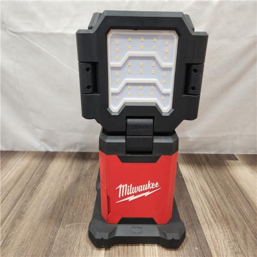 AS-IS- Milwaukee M18 4500 Lm LED Battery Handheld Flood Light (TOOL ONLY)
