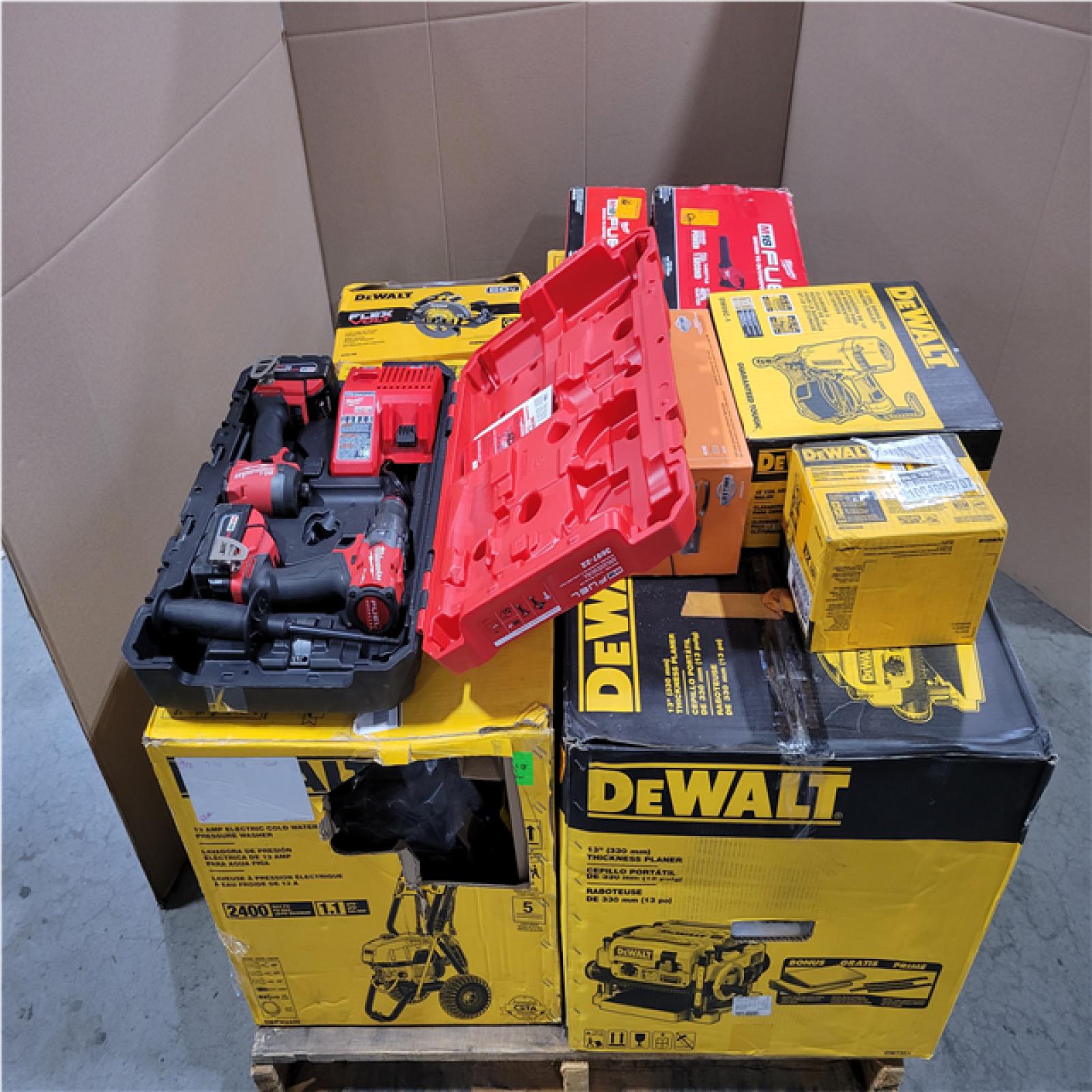 PHOENIX AS-IS TOOL PALLET