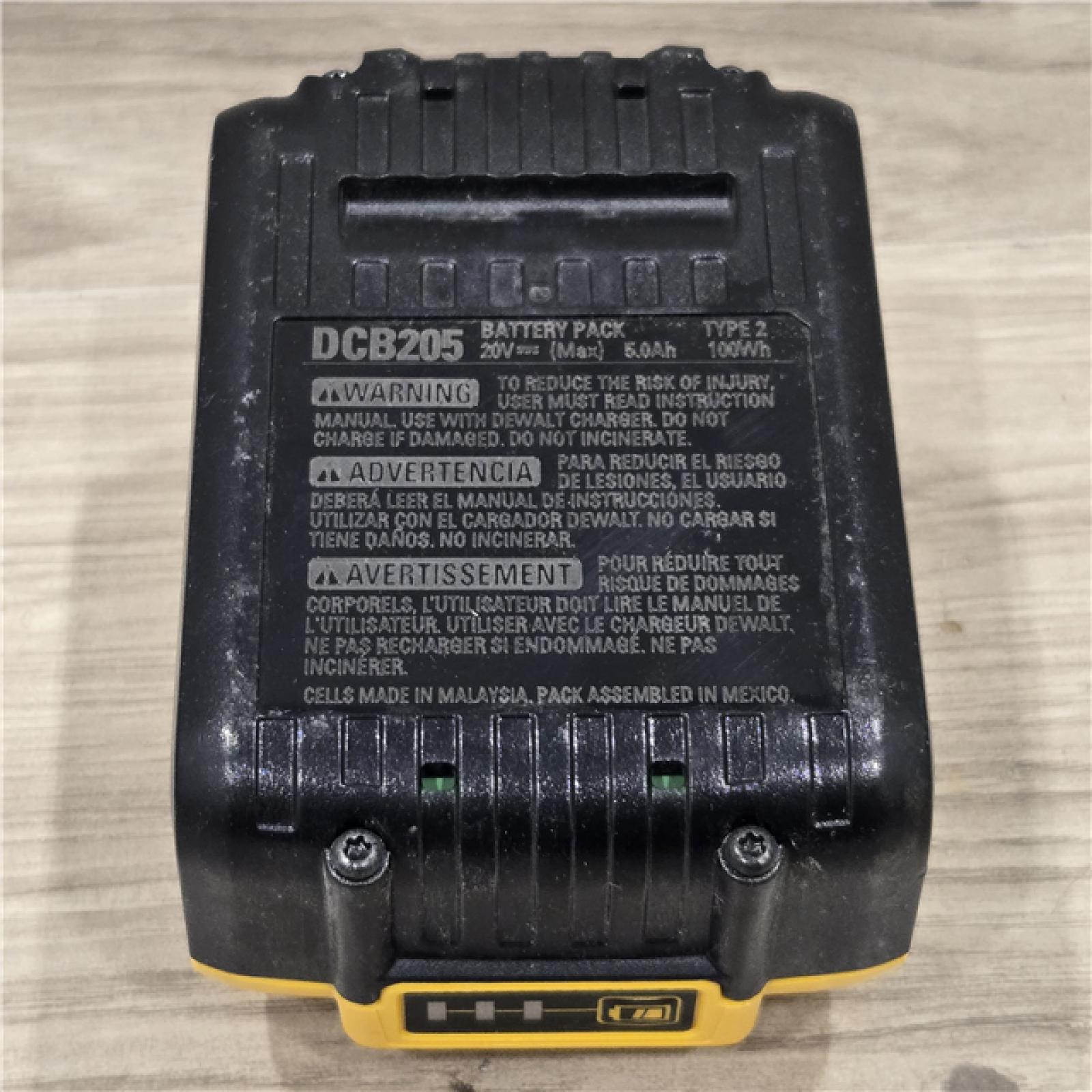AS-IS DEWALT 20-Volt Maximum XR 5.0 Ah Battery and Charger Kit