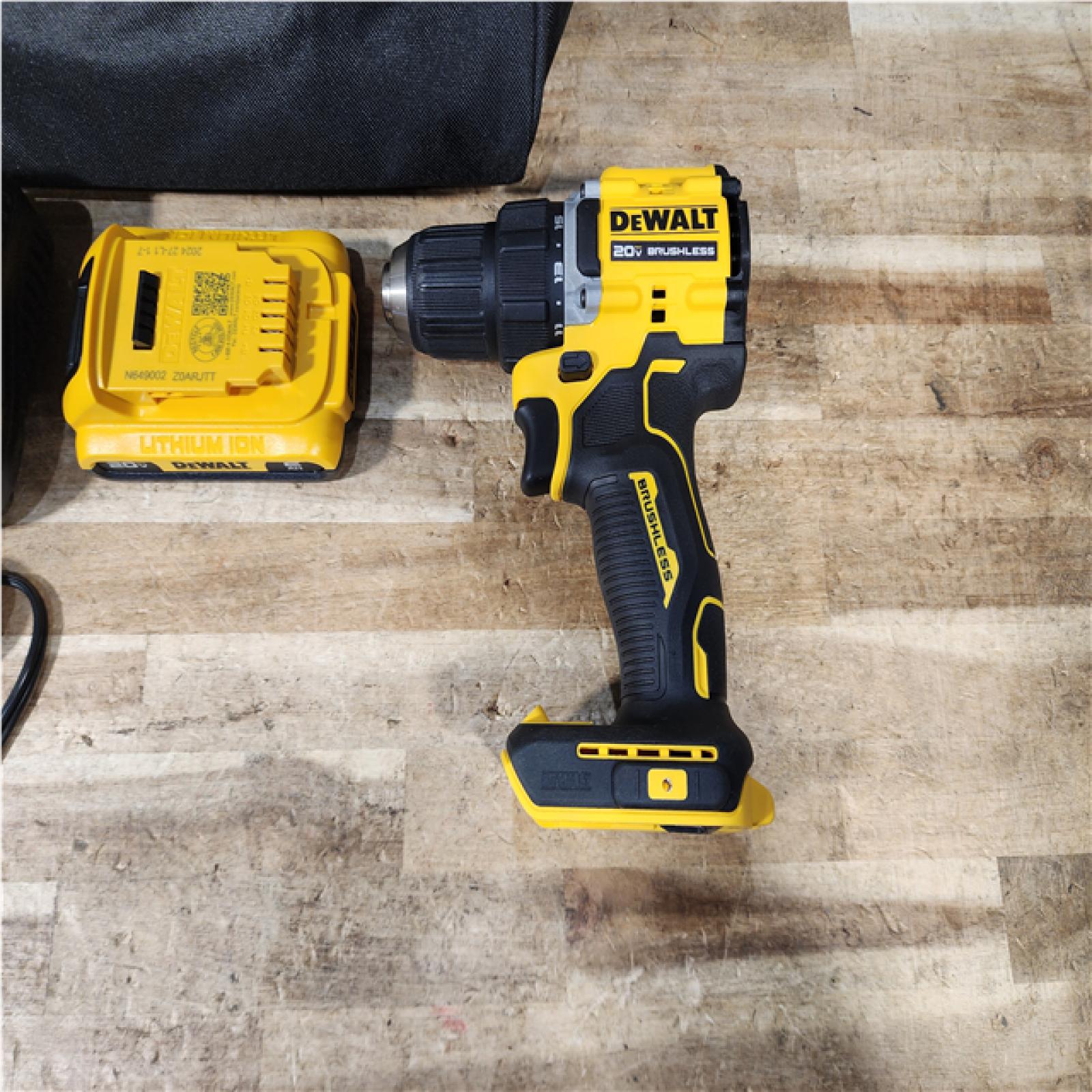 HOUSTON LOCATION - AS - IS DEWALT Atomic 20V Lithium-Ion Cordless Compact 1/2 in. Drill/Driver Kit