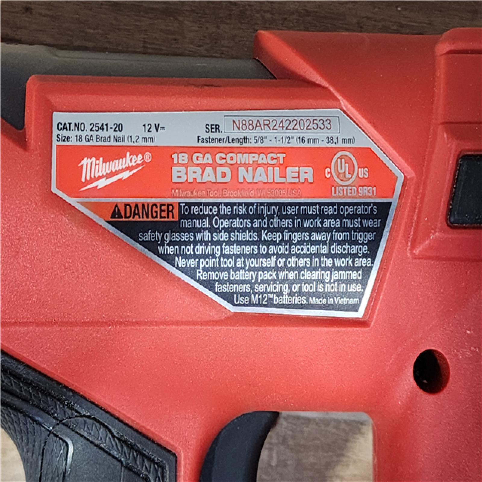 HOUSTON LOCATION - AS-IS Milwaukee FUEL 12-Volt Lithium-Ion Brushless Cordless 18-Gauge 1-1/2 in. Compact Brad Nailer (Tool Only)