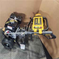 HOUSTON LOCATION - AS-IS DEWALT 3600 PSI 2.5 GPM Gas Cold Water Professional Pressure Washer with HONDA GX200 Engine