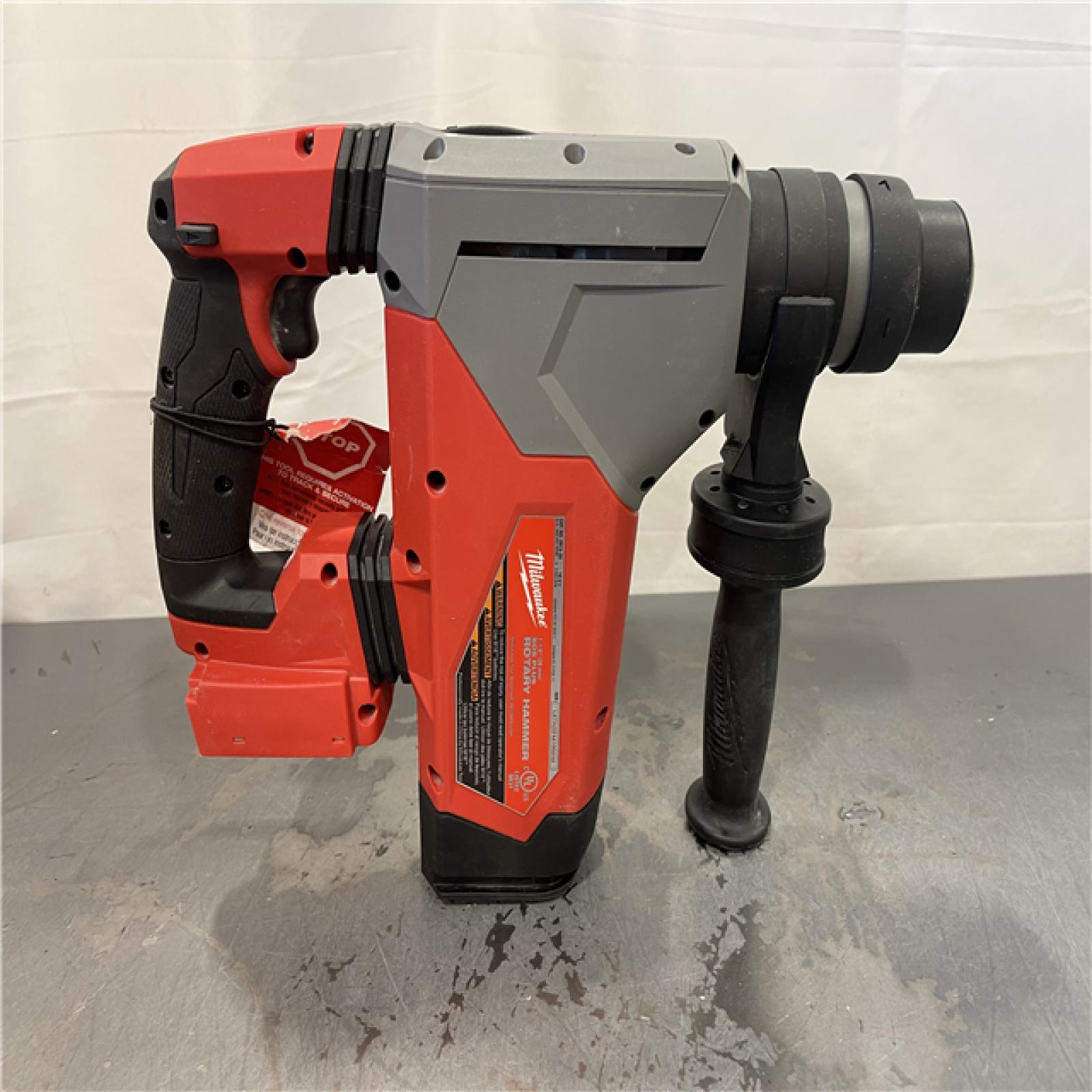 AS-IS - Milwaukee M18 FUEL 18-Volt Lithium-Ion Brushless Cordless SDS-Plus 1-1/8 in. Rotary Hammer Drill