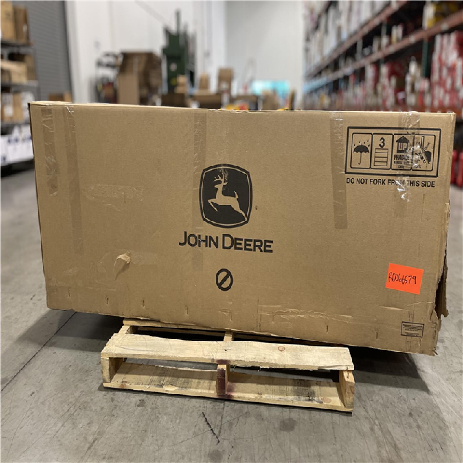 DALLAS LOCATION - John Deere Zero-Turn Mower 54 in. 6.5 Bushel Twin Bagger