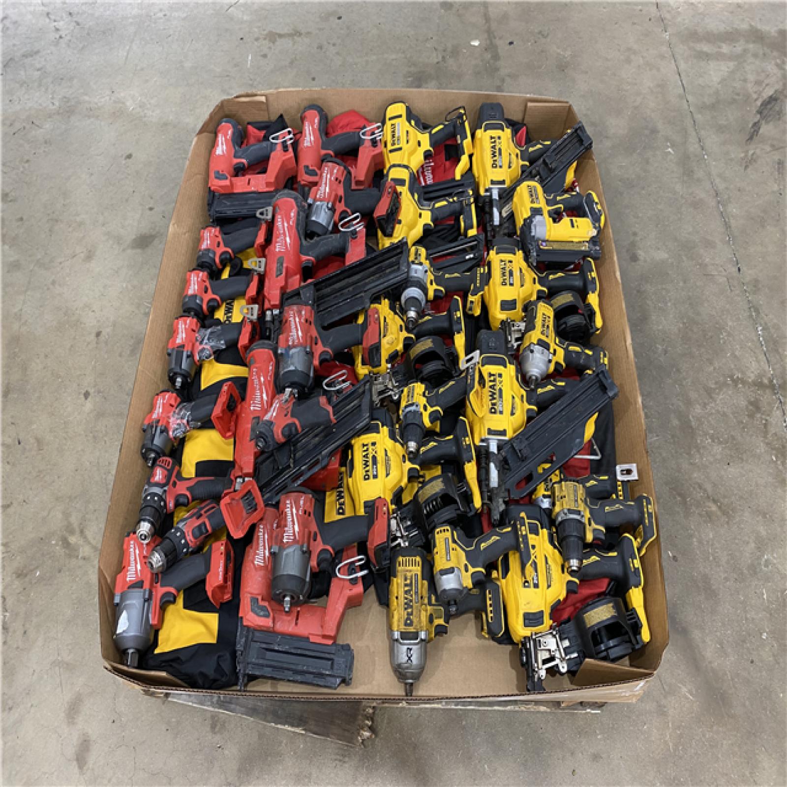 Houston Location AS IS - Tool Pallet