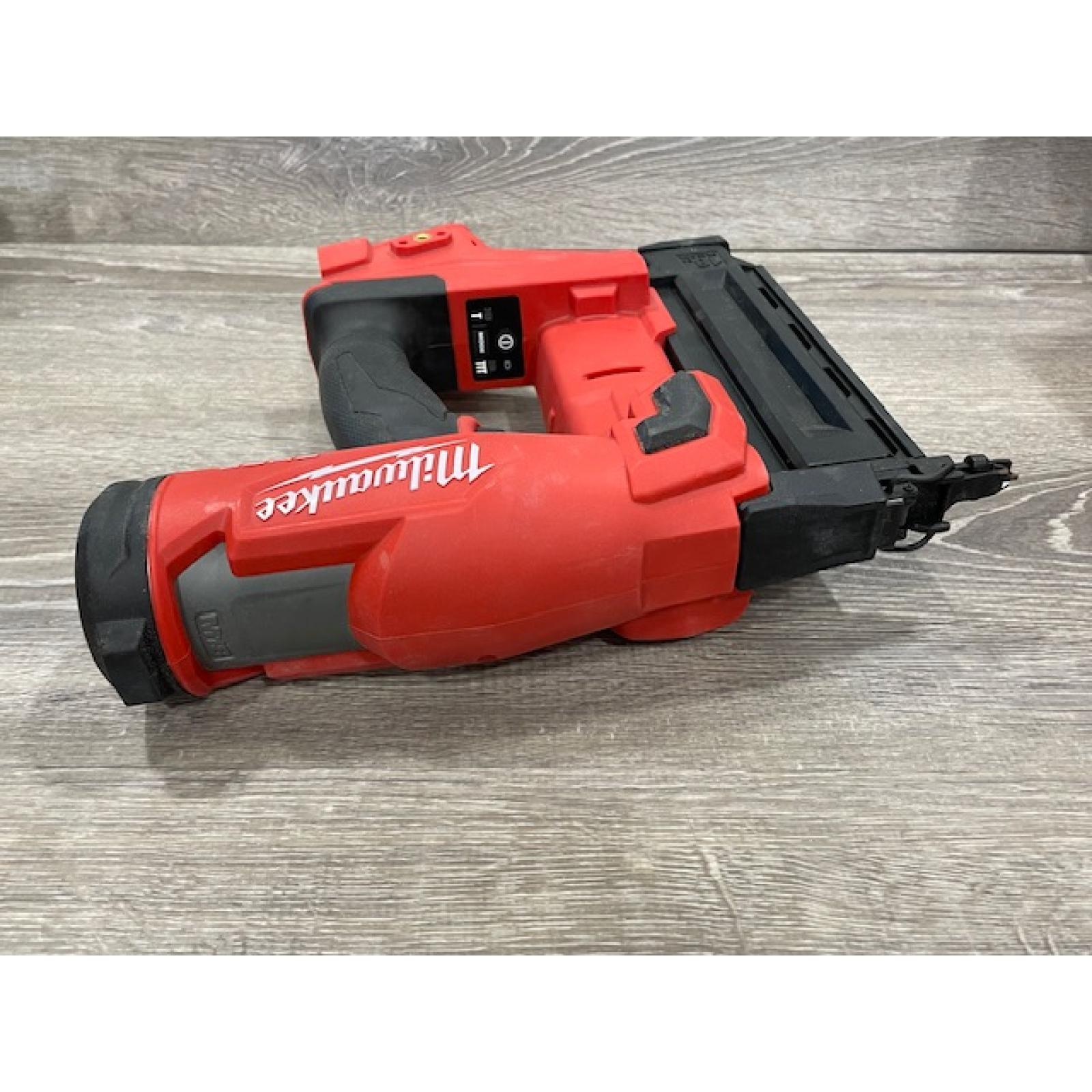 AS-IS Milwaukee FUEL 18-Volt Lithium-Ion Brushless Cordless Gen II 18-Gauge Brad Nailer (Tool-Only)