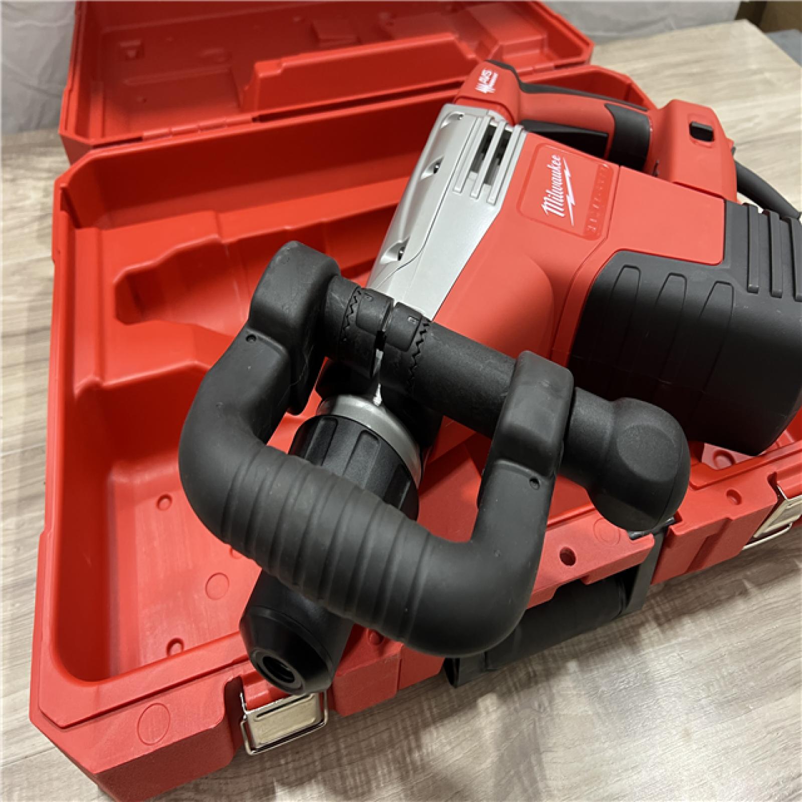 AS-IS Milwaukee 5446-21 SDS Max Demolition Hammer