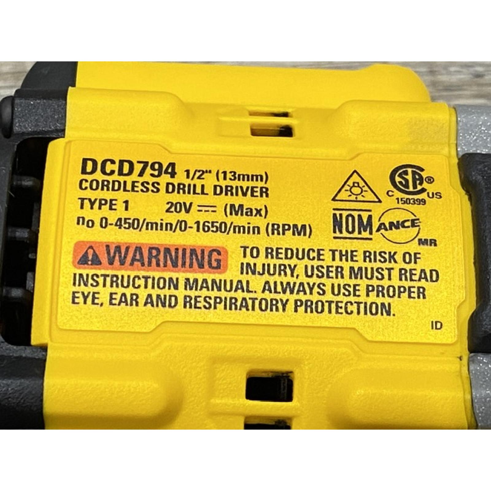 AS-IS DEWALT Atomic 20V Lithium-Ion Cordless Compact 1/2 in. Drill/Driver Kit