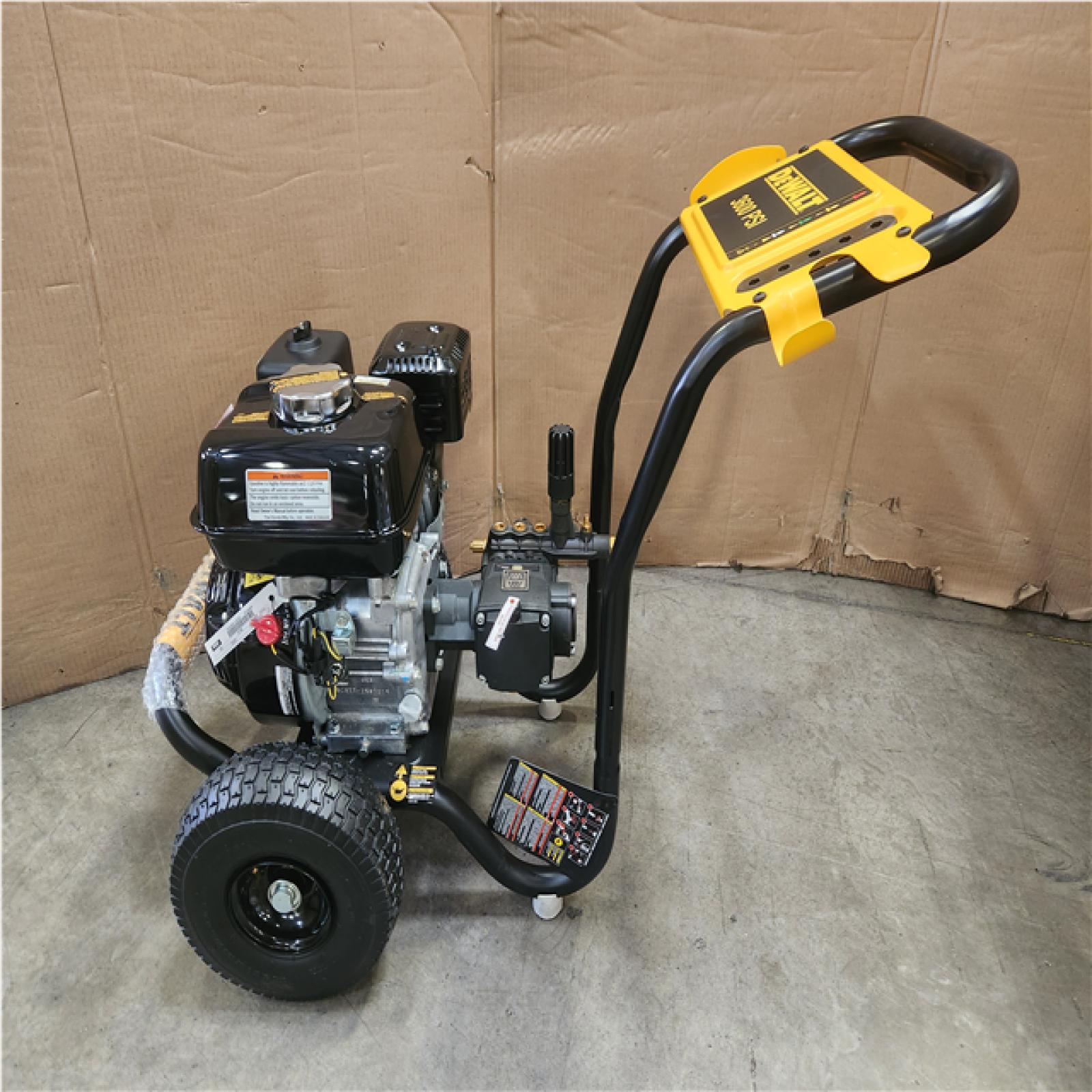 Phoenix NEW DEWALT 3600 PSI 2.5 GPM Gas Pressure Washer with Honda GX200 Engine  Heavy-Duty Commercial Cold Water Power Cleaner (NO ACCESSORIES)